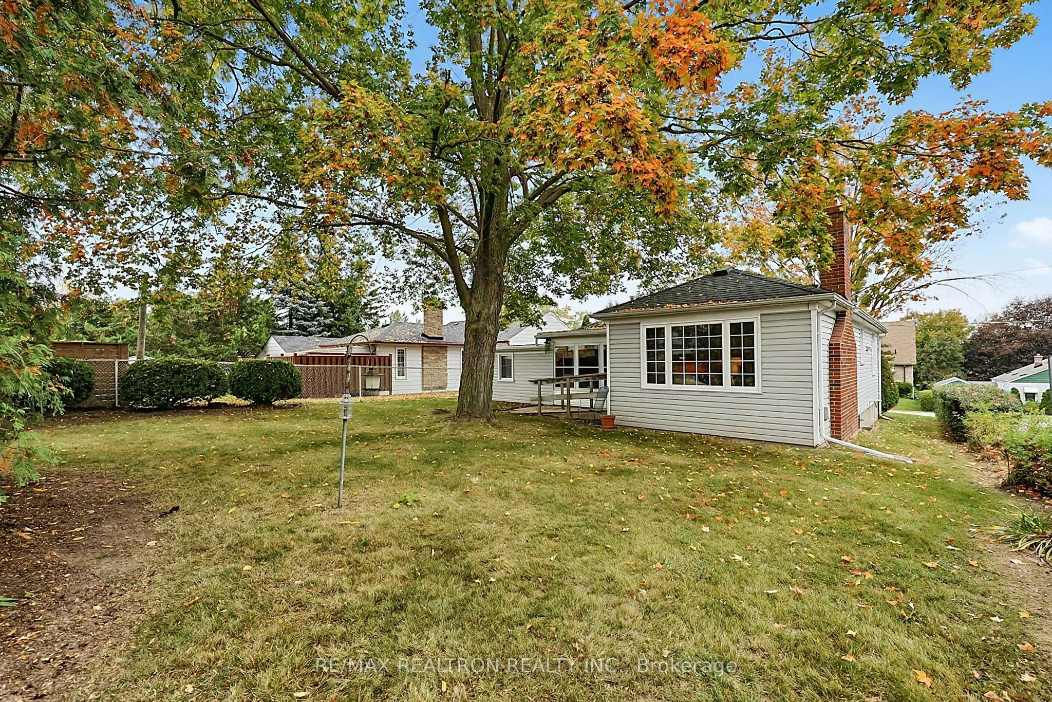 250 Helmer Avenue