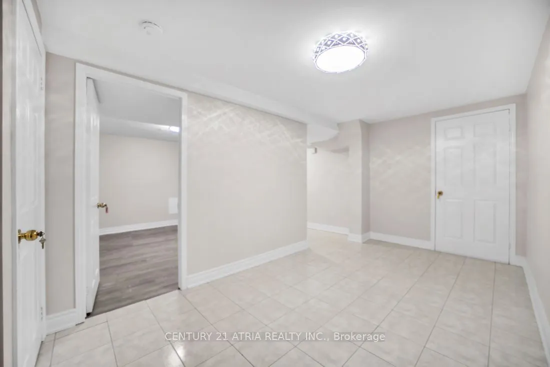 38 Pickett Crescent #Basement