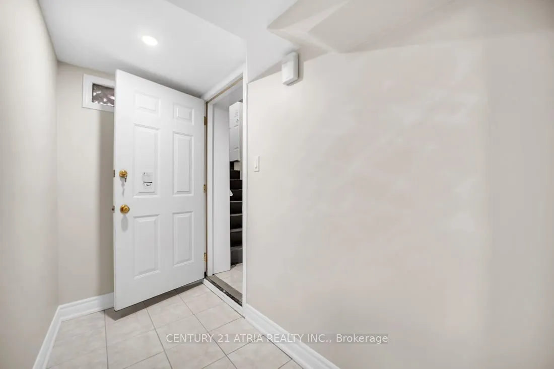 38 Pickett Crescent #Basement
