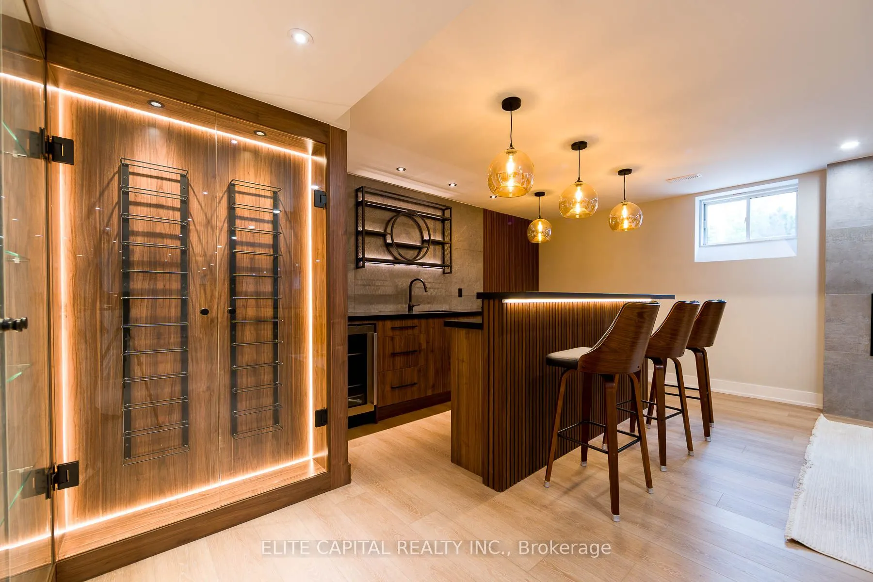 17 Hill Top Trail