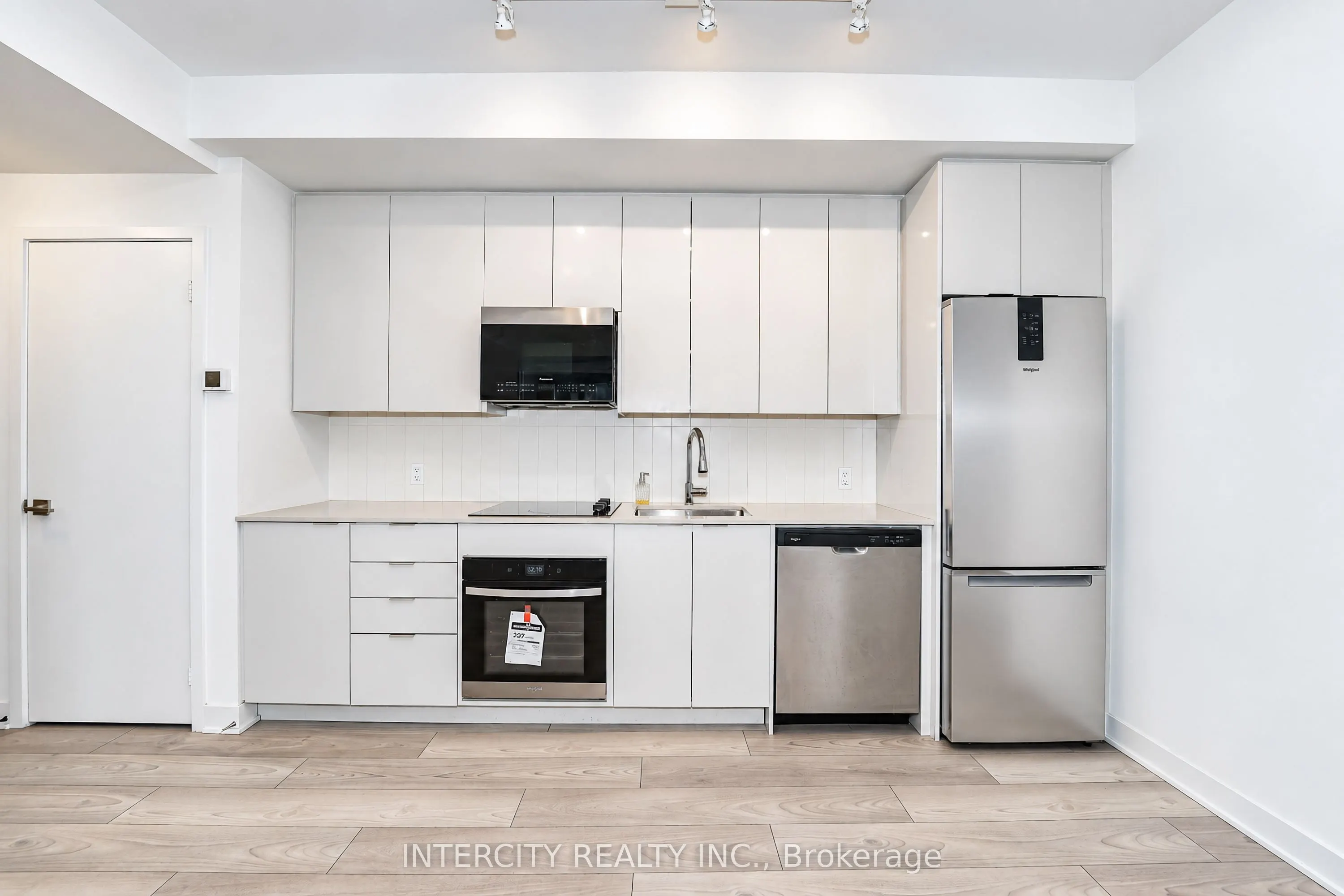 2920 Highway 7 #2604