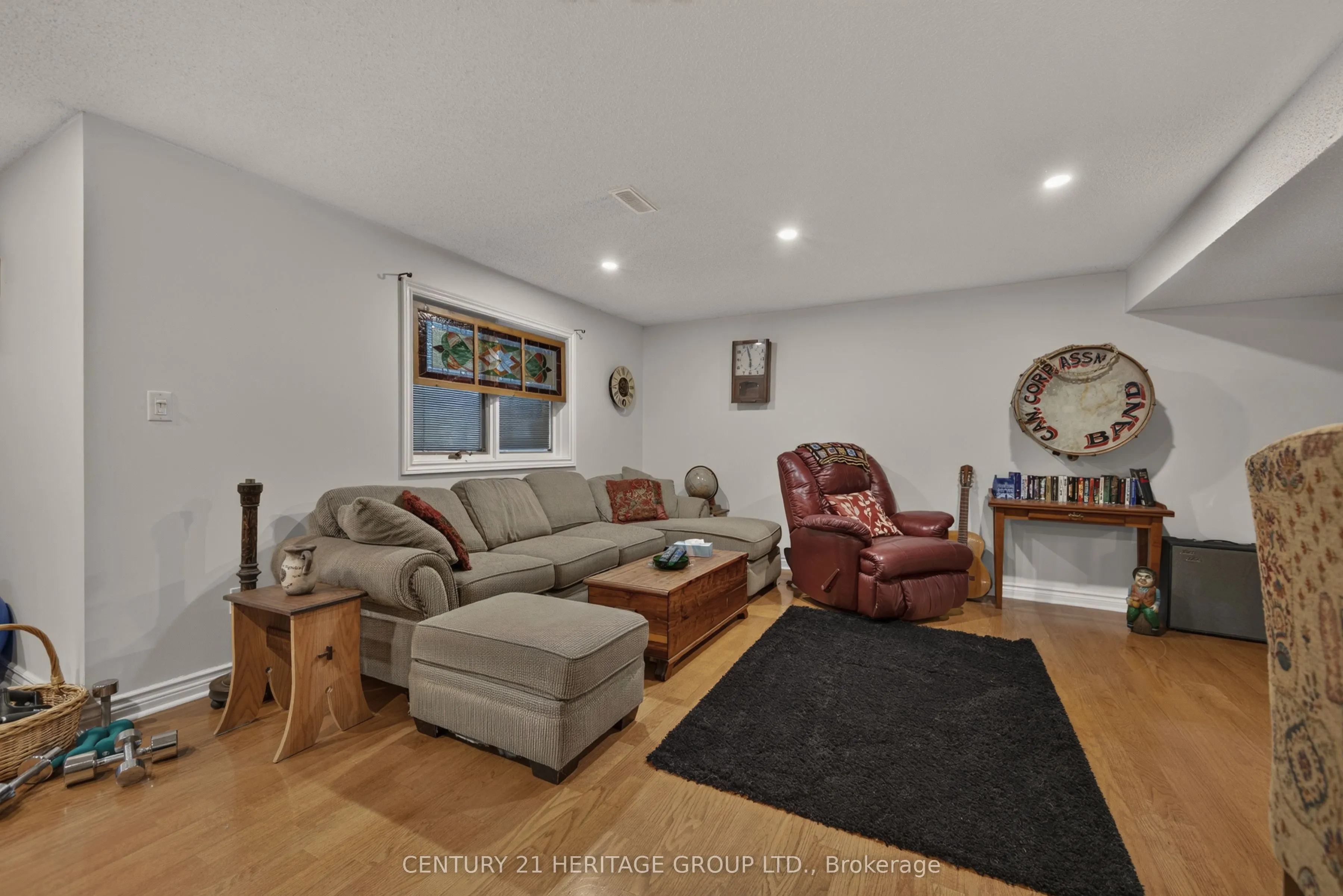 1 Arthur Evans Crescent