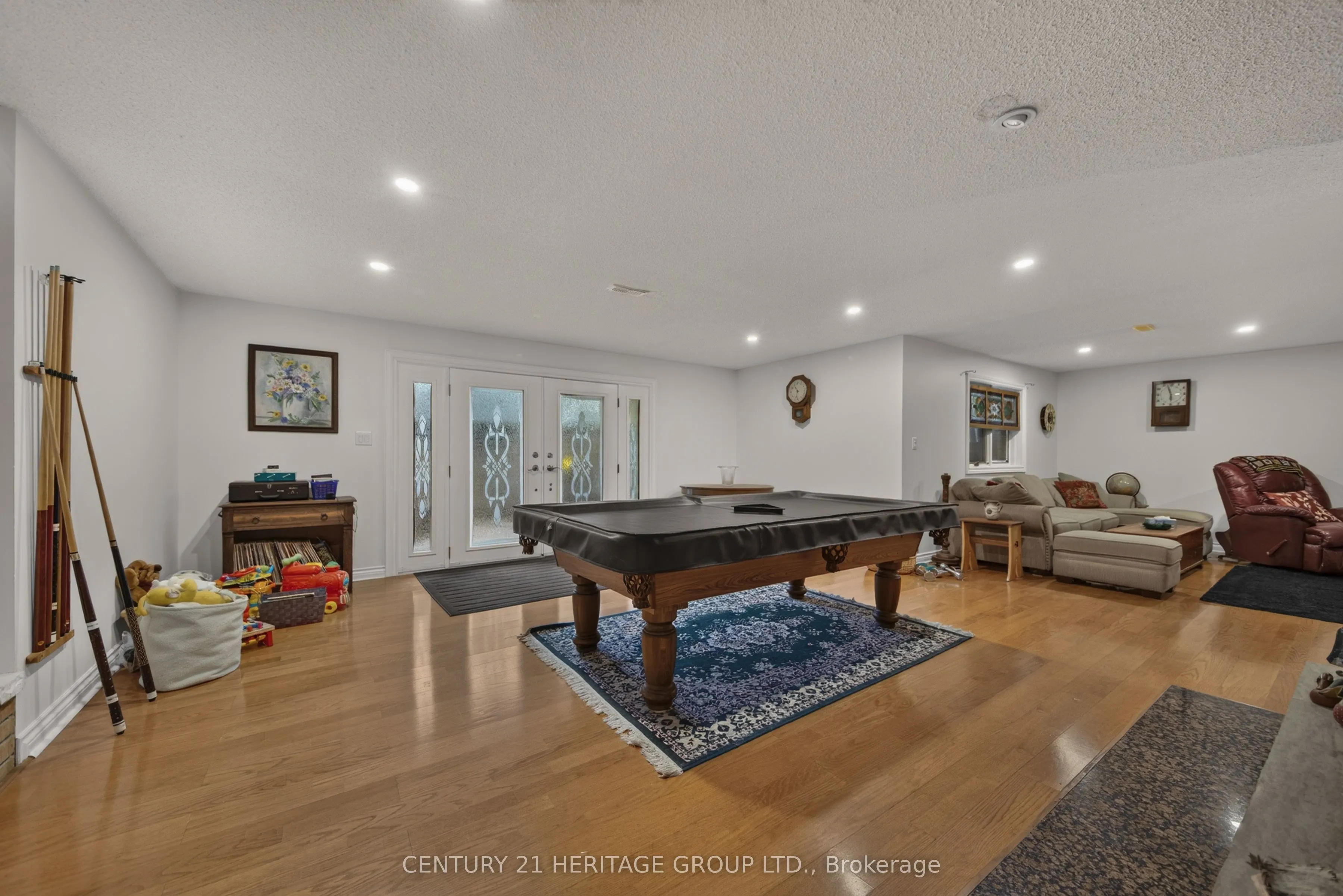1 Arthur Evans Crescent
