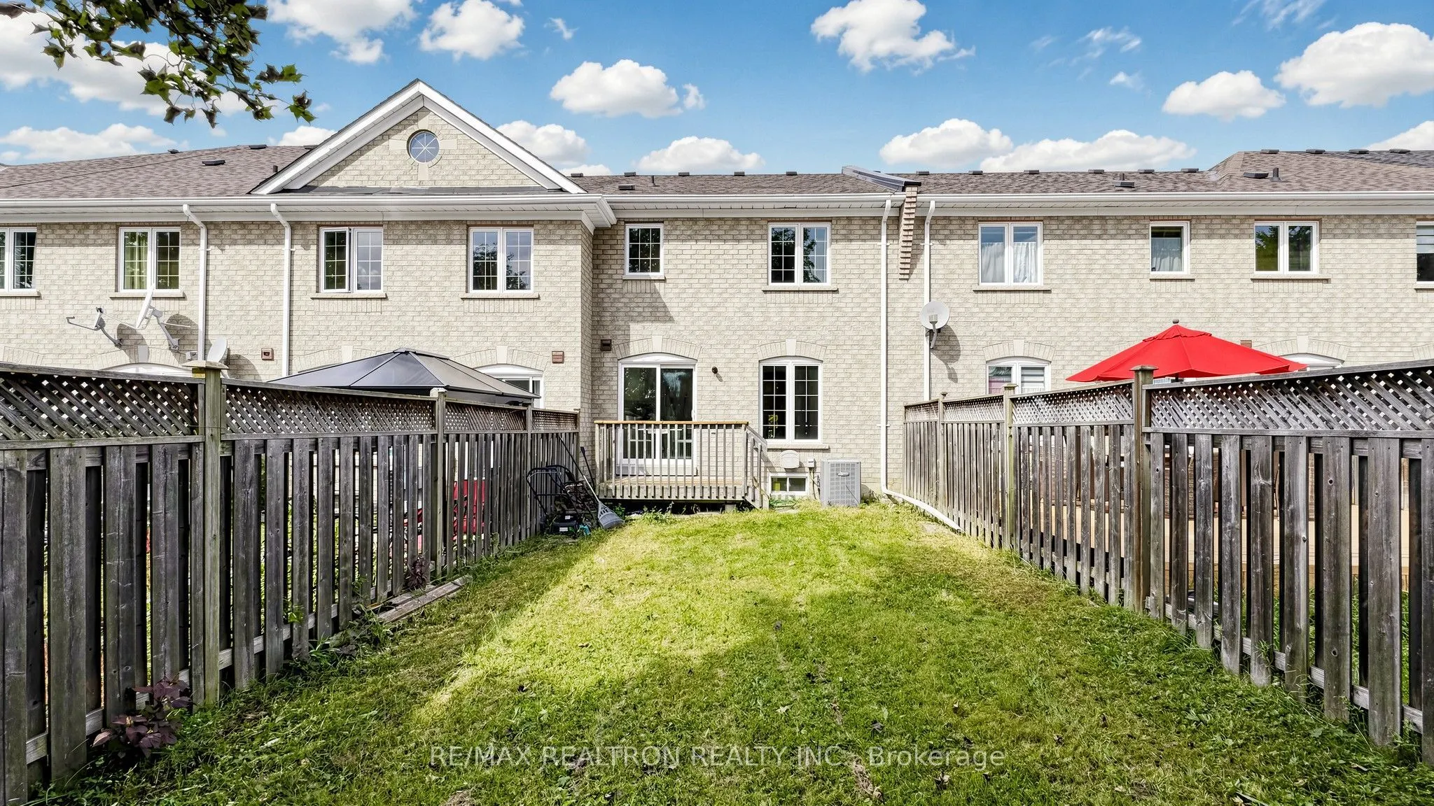 88 Banbrooke Crescent