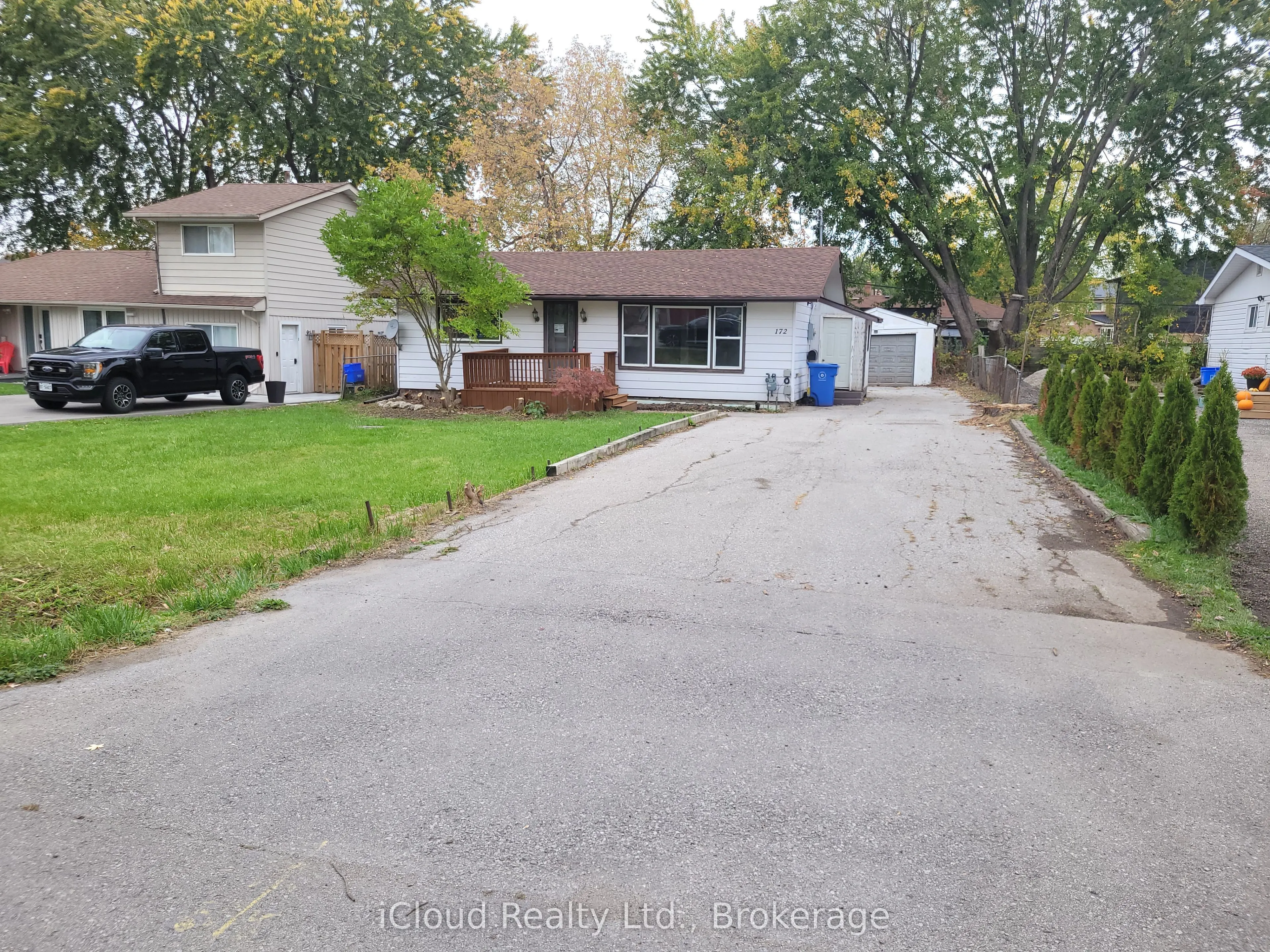 172 Silas Boulevard