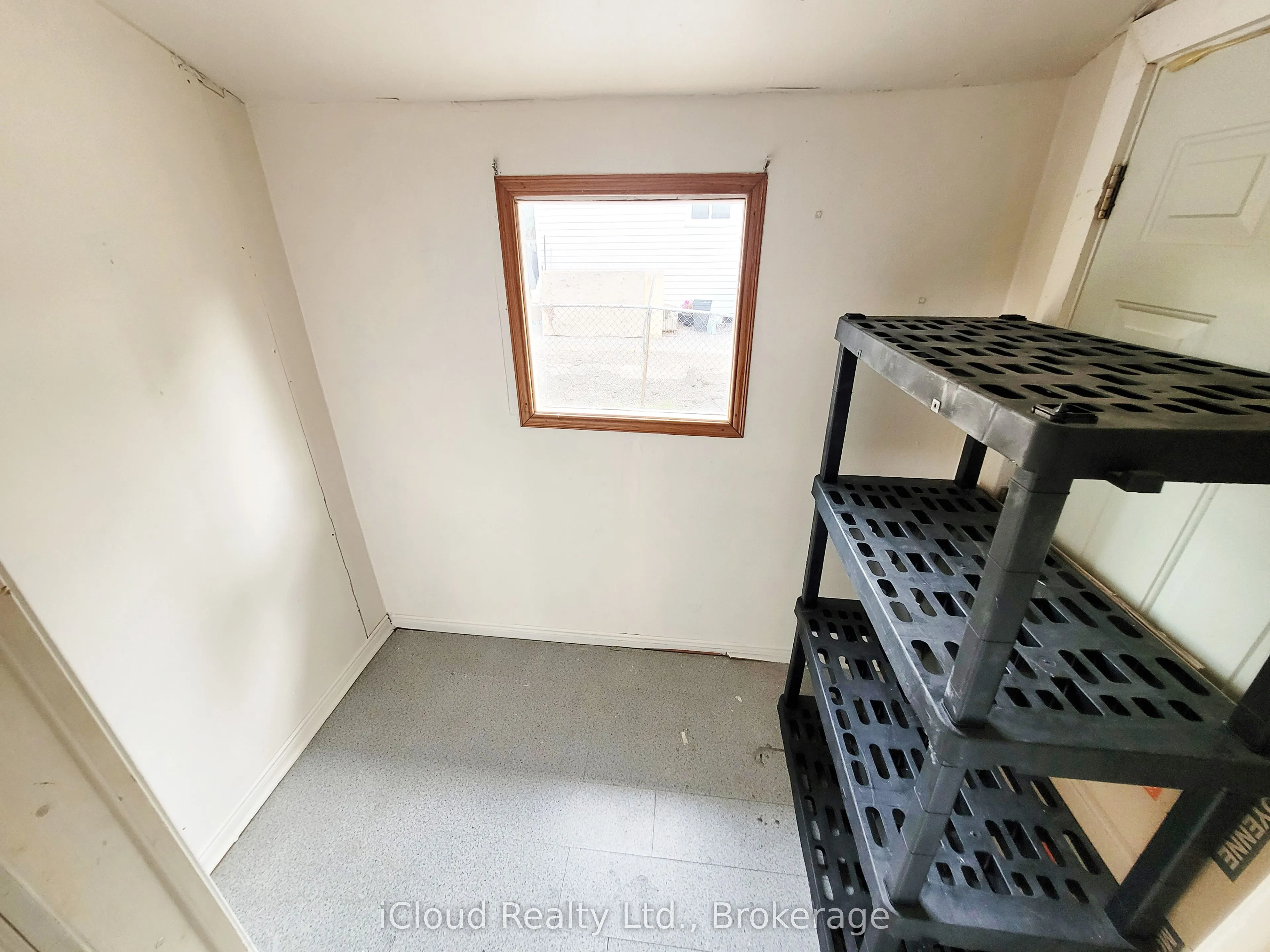 172 Silas Boulevard