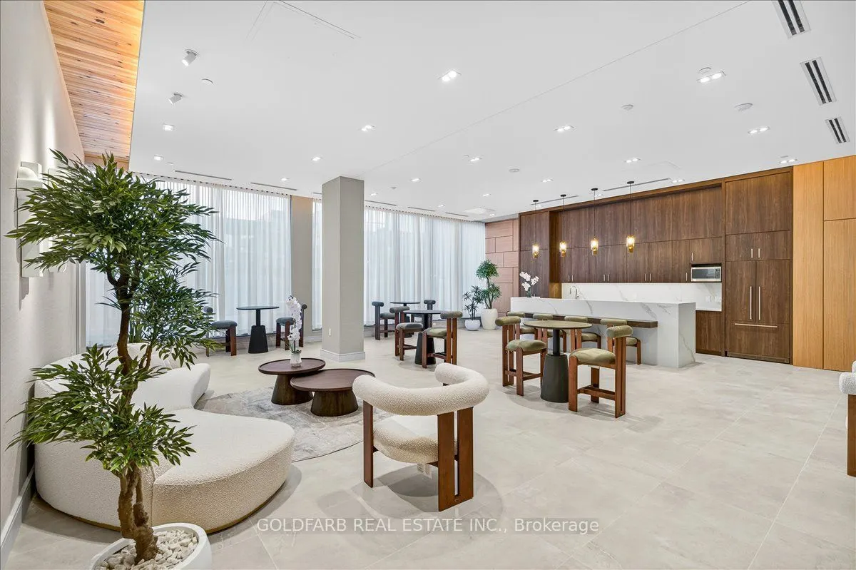 333 Sunseeker Avenue #254