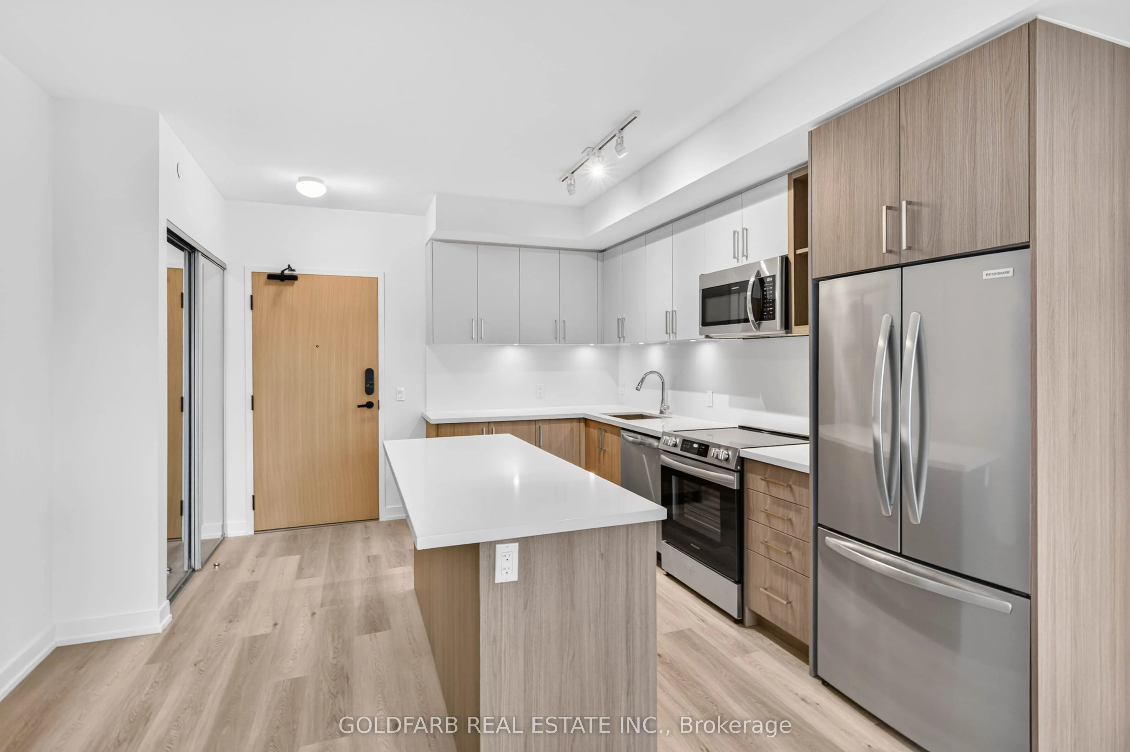 333 Sunseeker Avenue #254