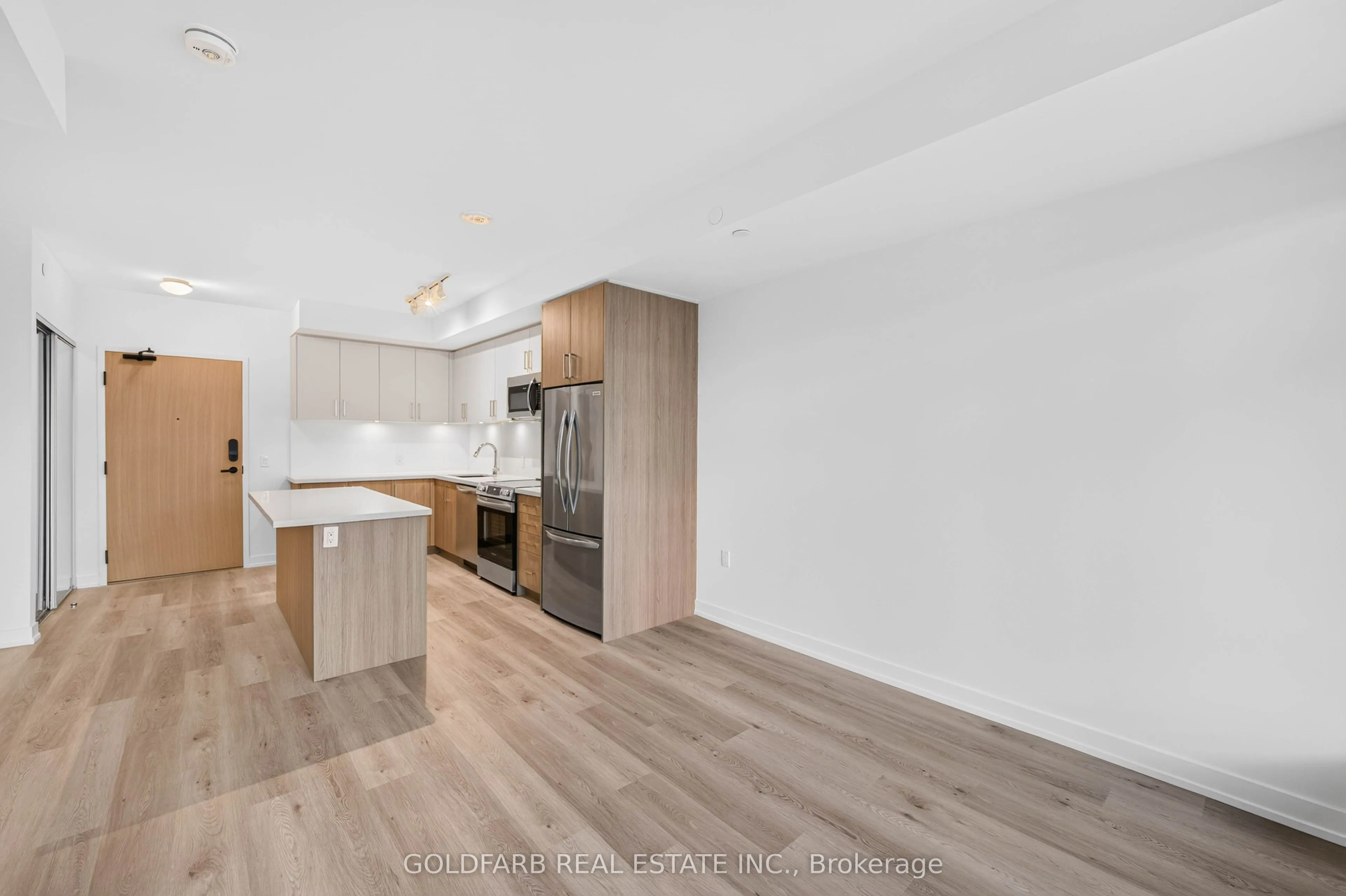 333 Sunseeker Avenue #254