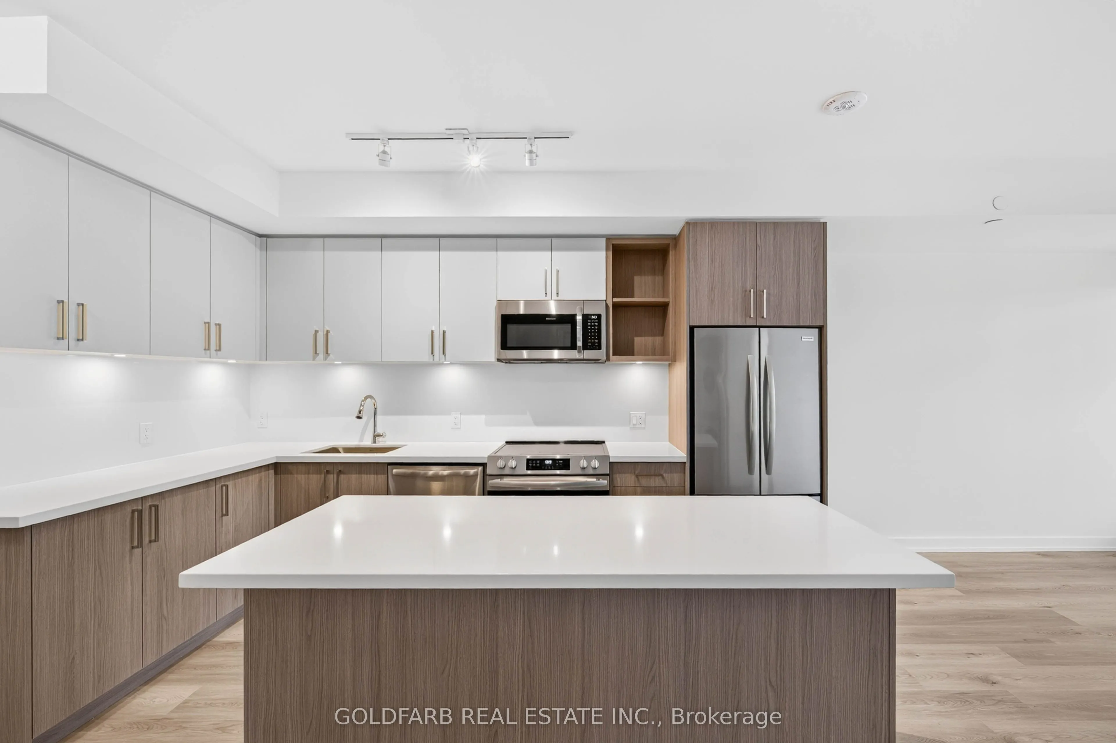 333 Sunseeker Avenue #254