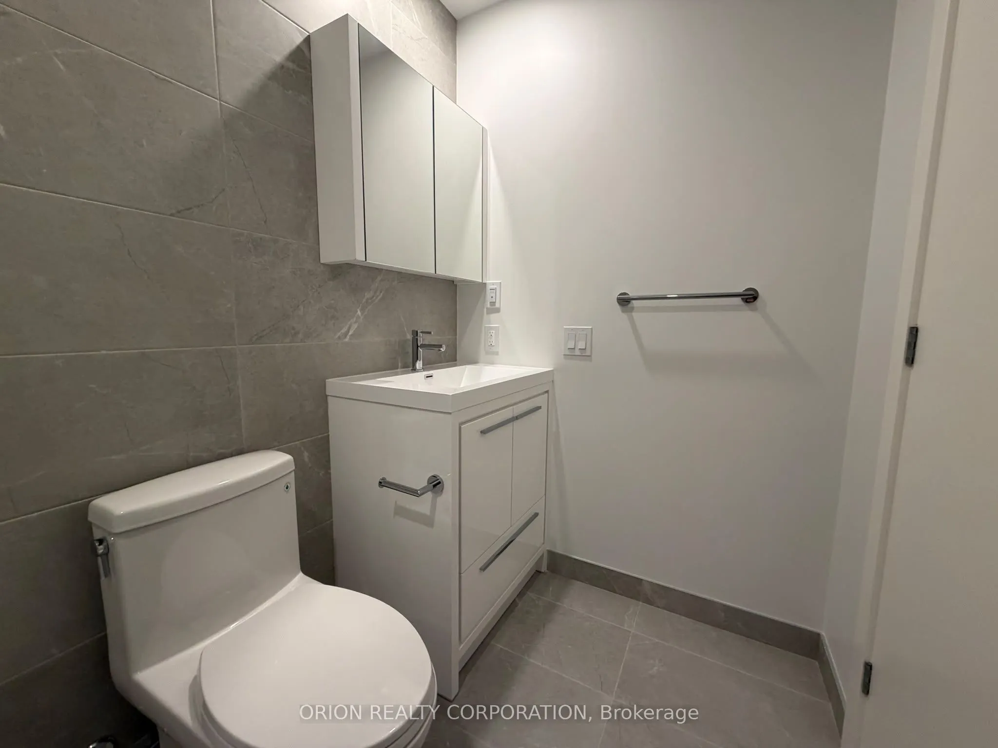 5 Meadowdale Road #2109