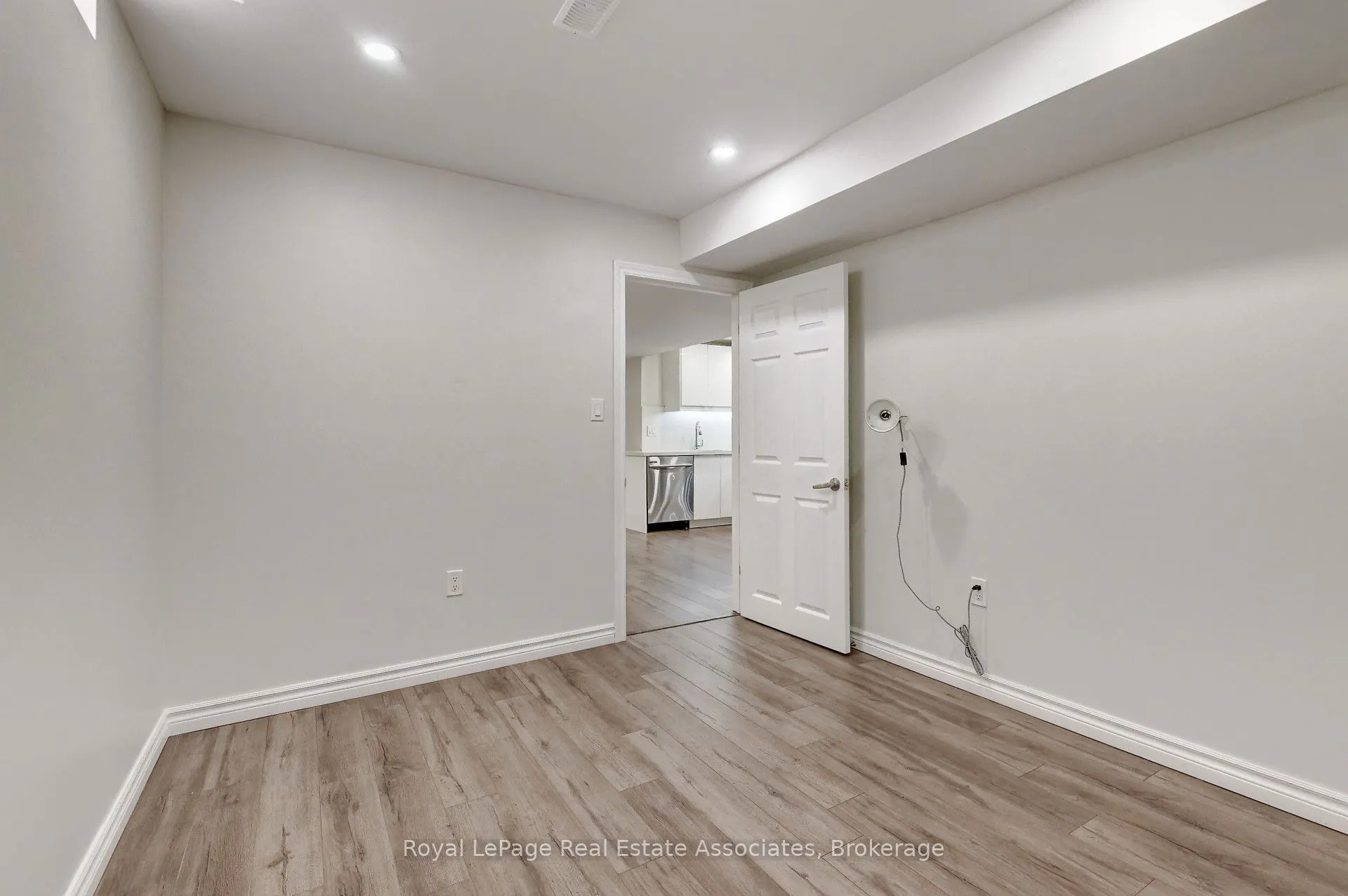 41 Greenview Circle #Lower