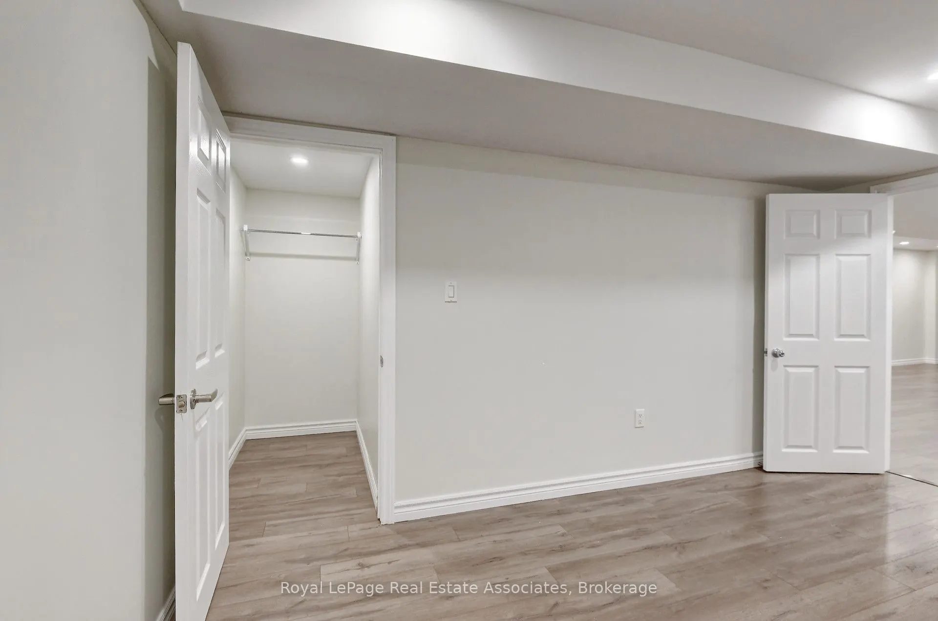 41 Greenview Circle #Lower