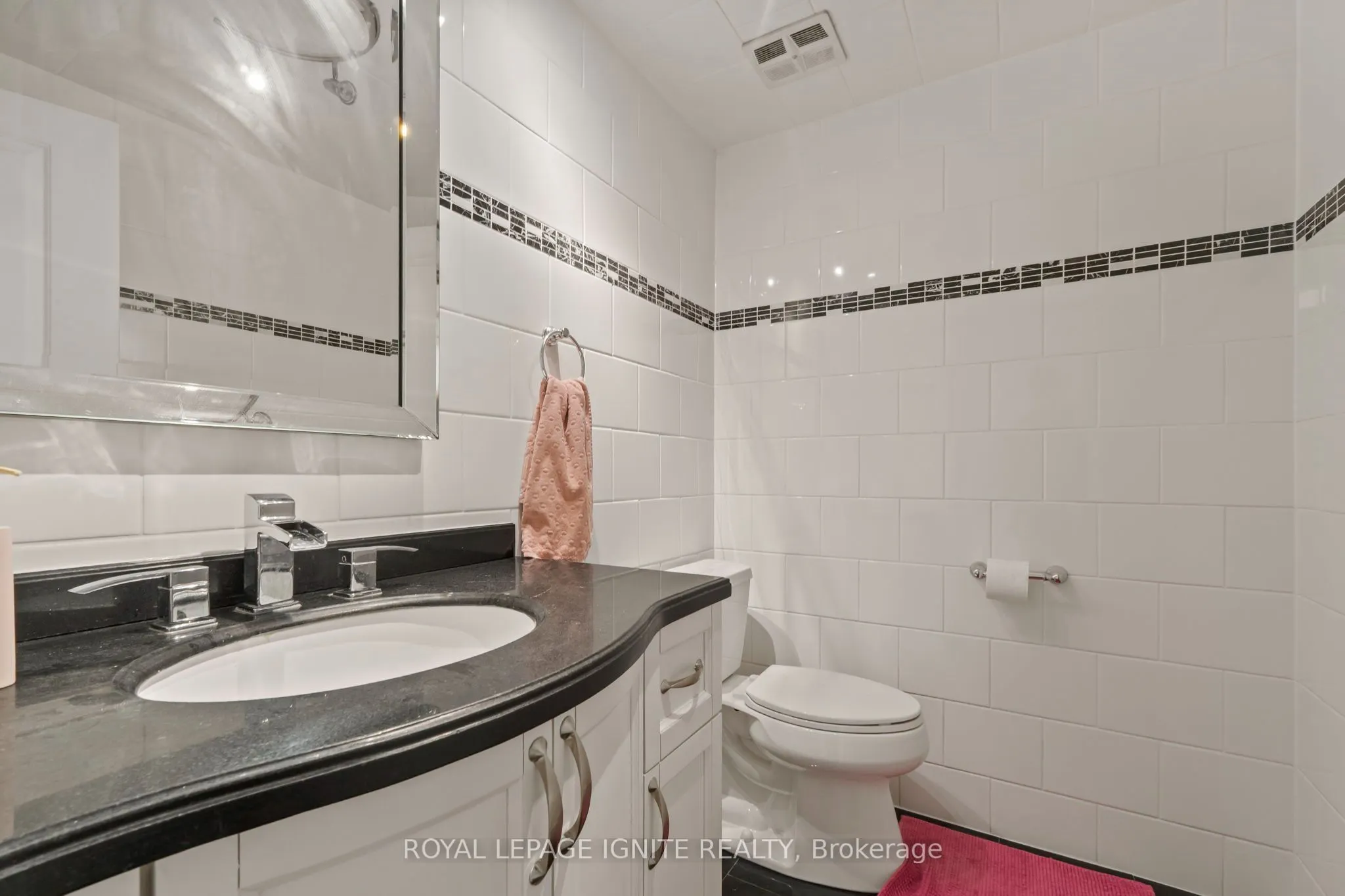 8 Ridgevale Drive