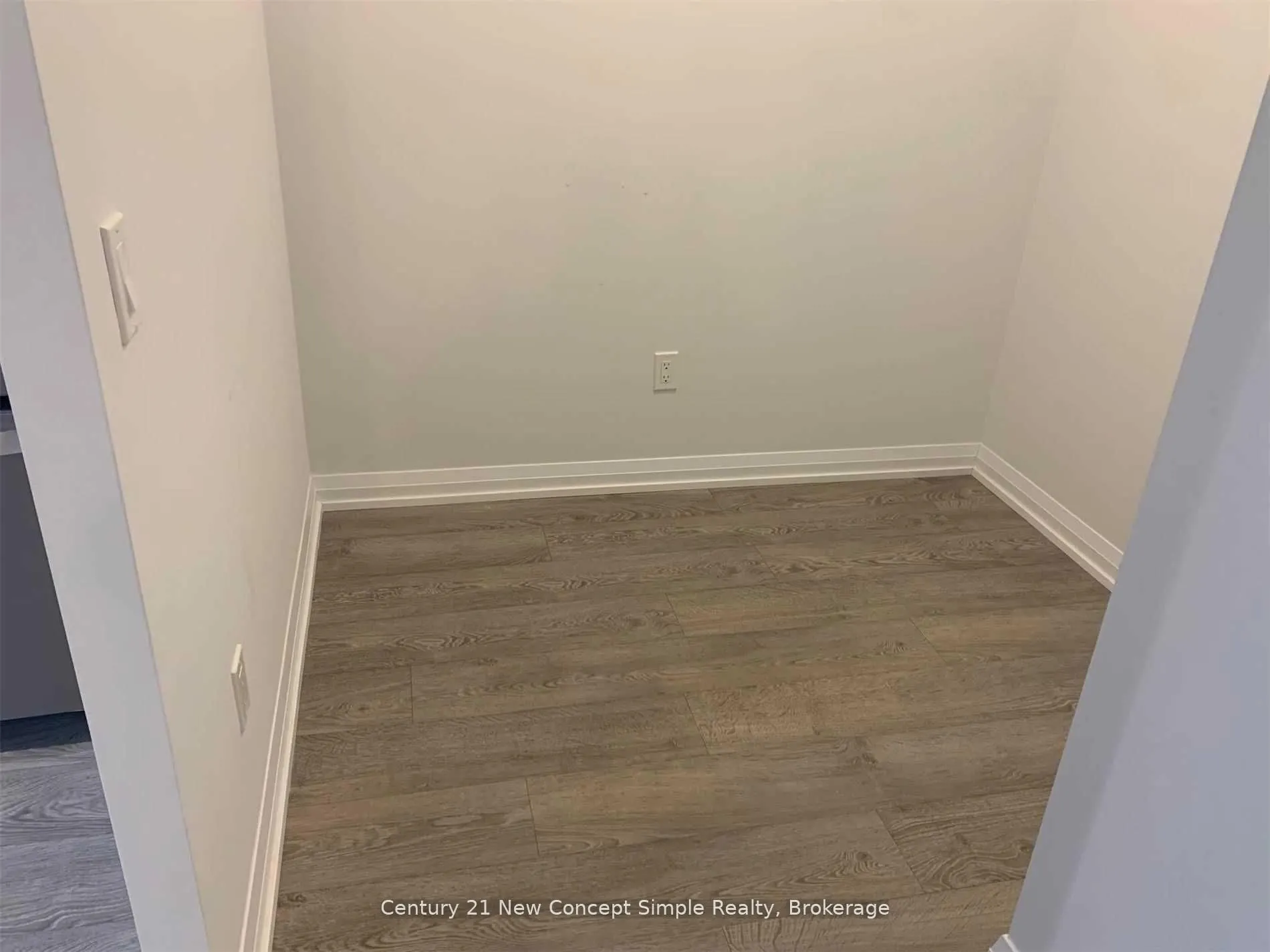 7895 Jane Street #1208