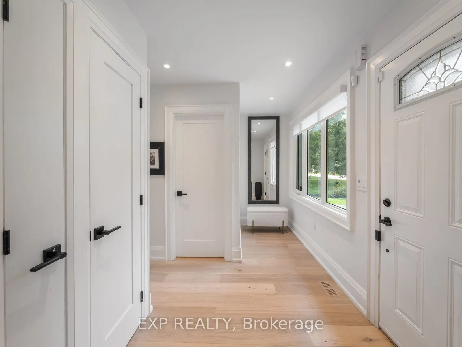 25 Morton Avenue