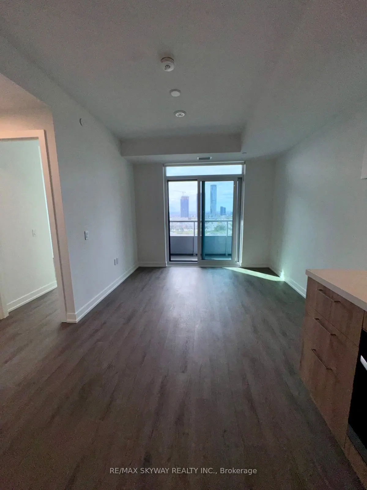 21 Meadowdale Road #1303