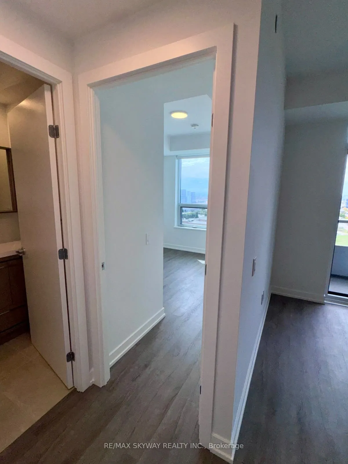21 Meadowdale Road #1303