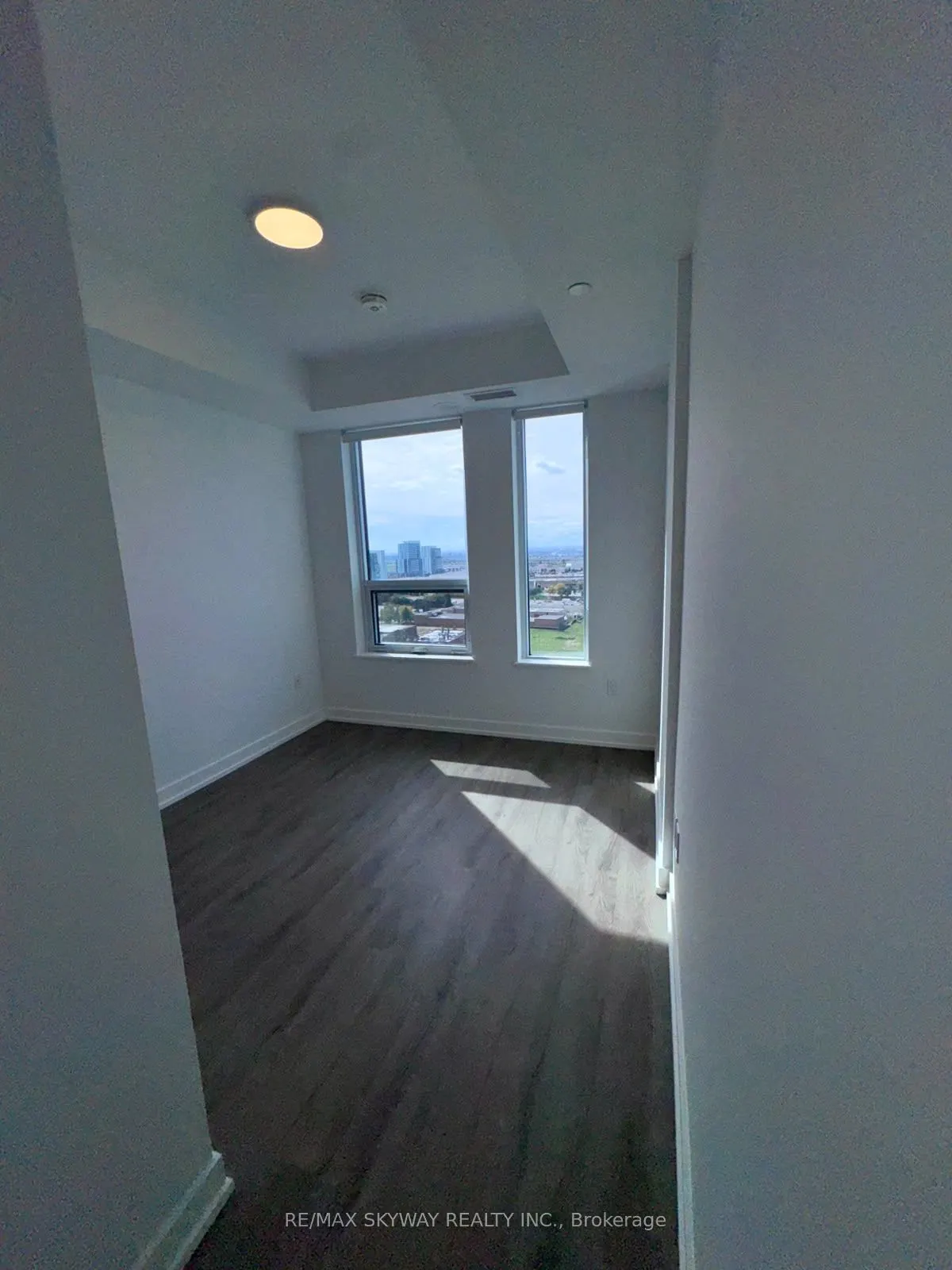 21 Meadowdale Road #1303