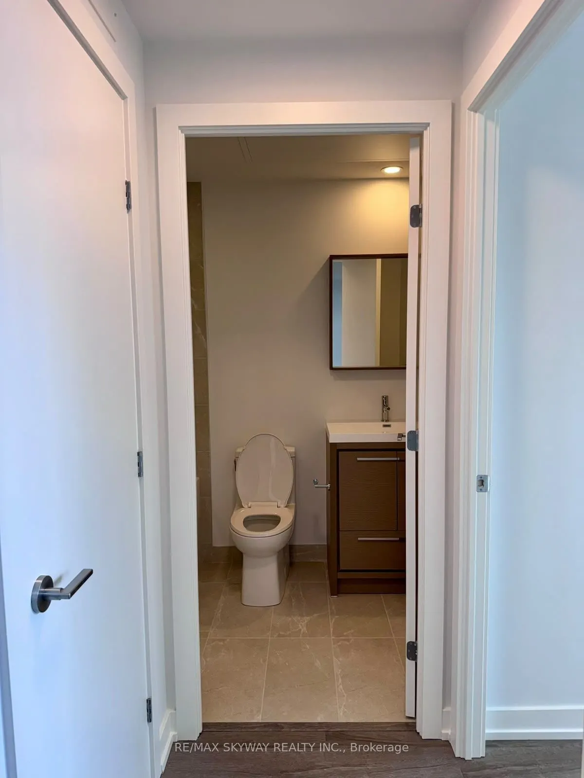 21 Meadowdale Road #1303