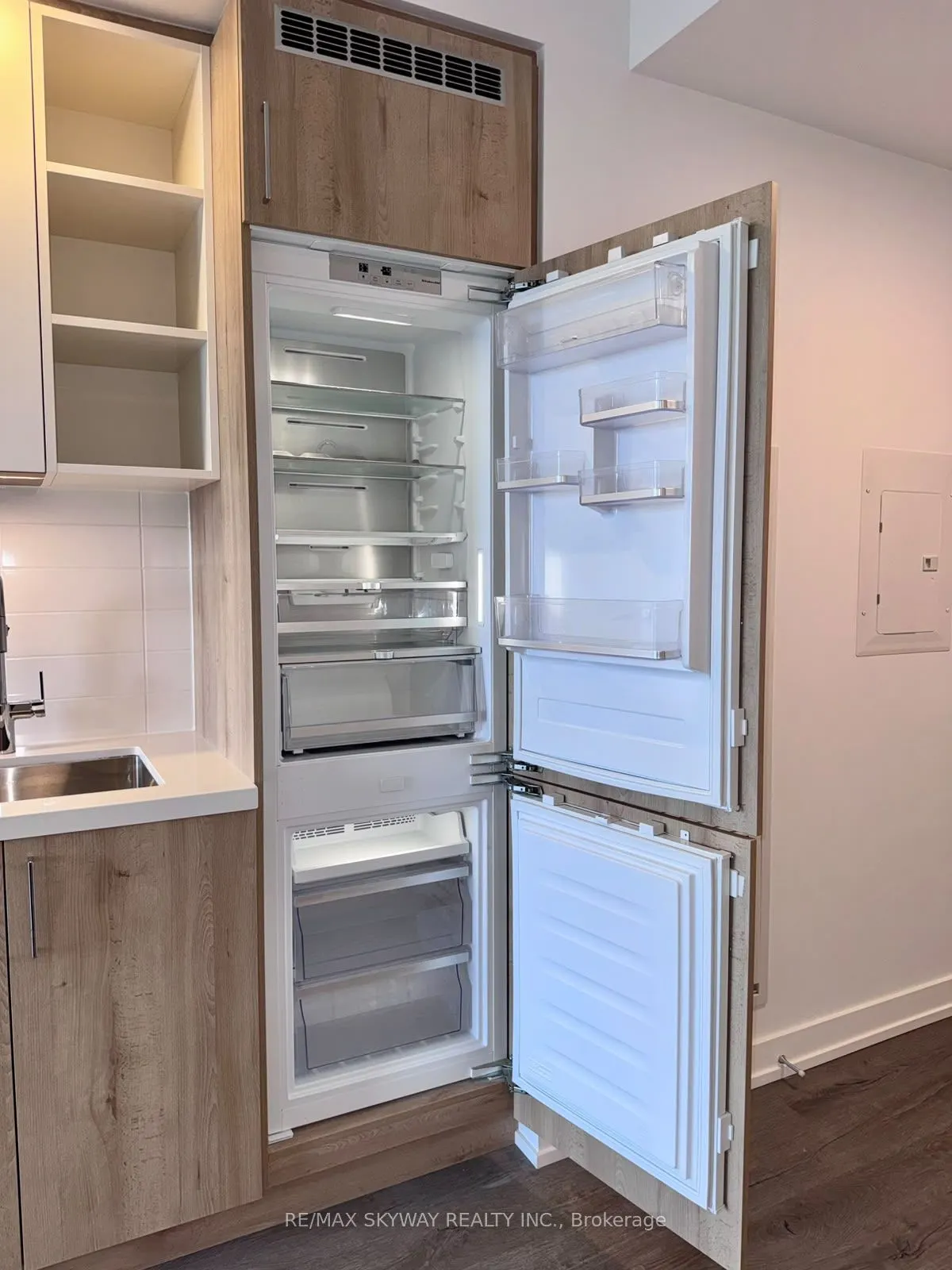 21 Meadowdale Road #1303