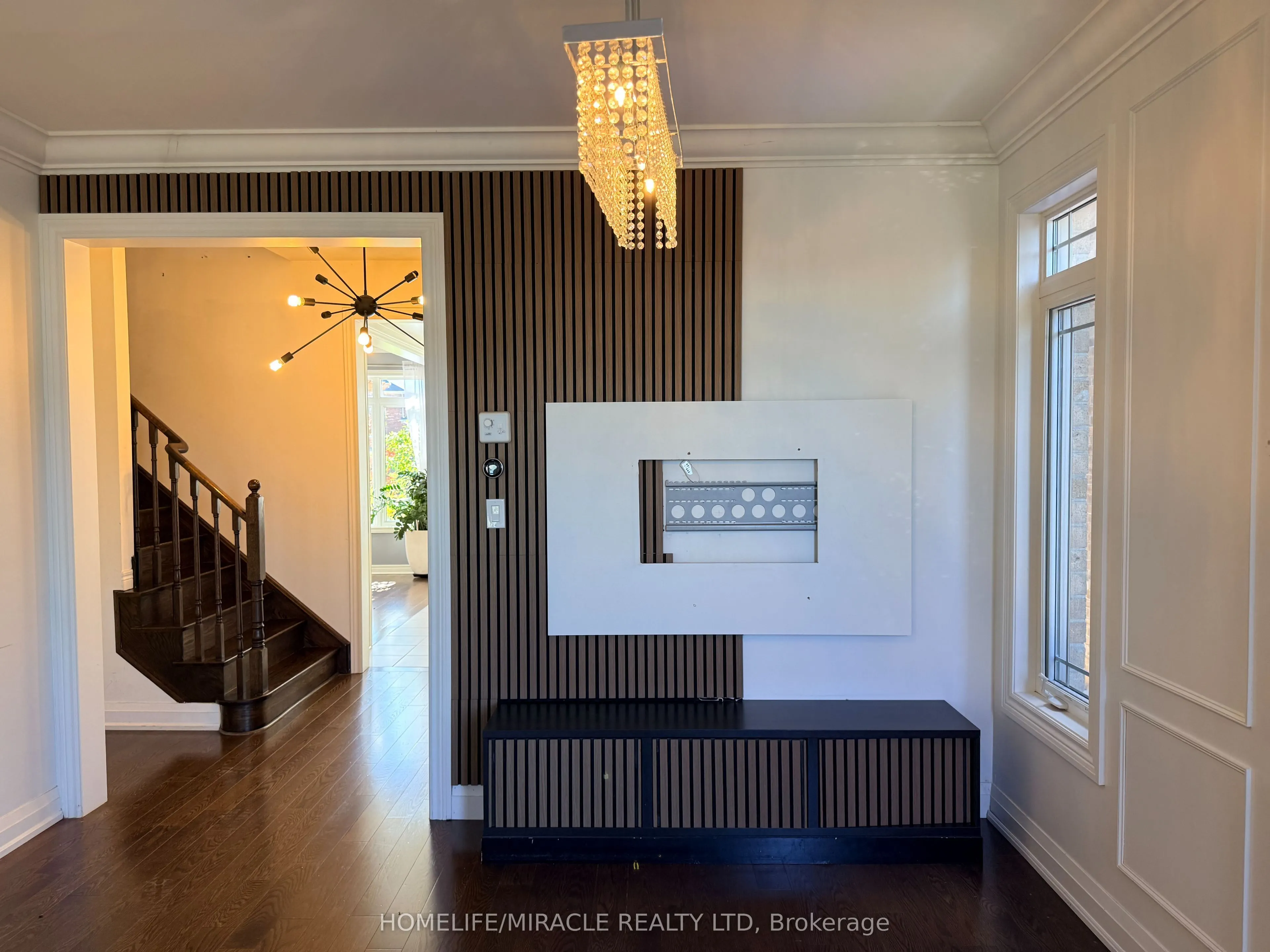 55 Treetops Boulevard