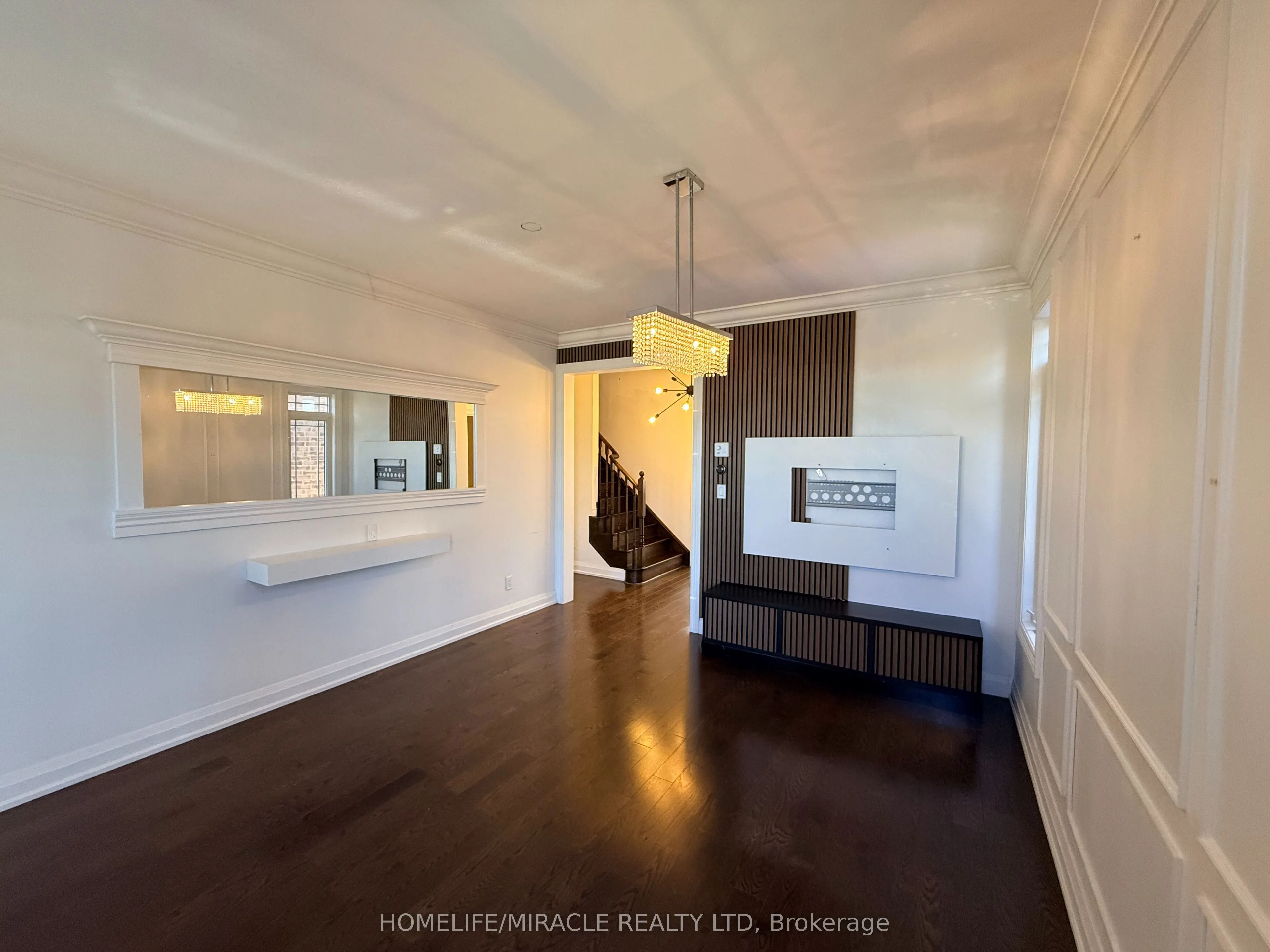 55 Treetops Boulevard