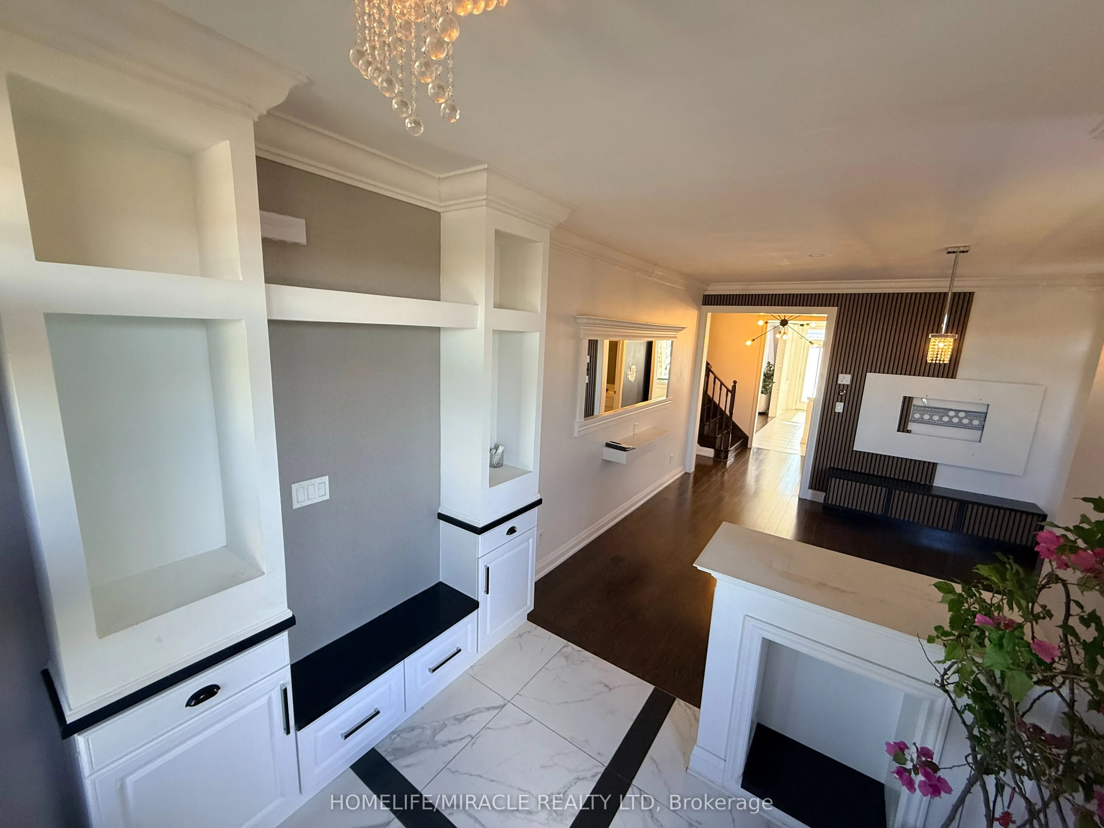 55 Treetops Boulevard