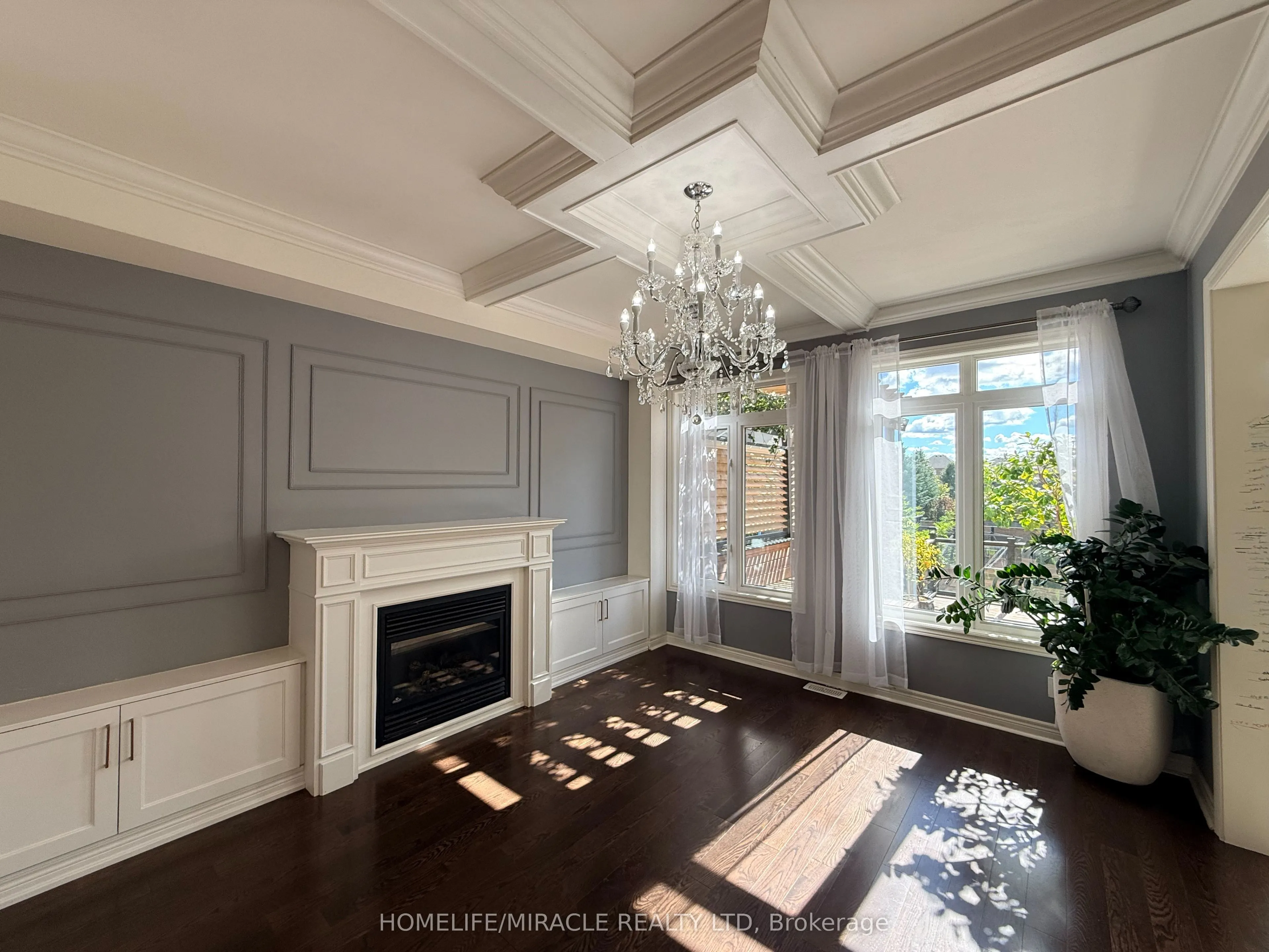55 Treetops Boulevard