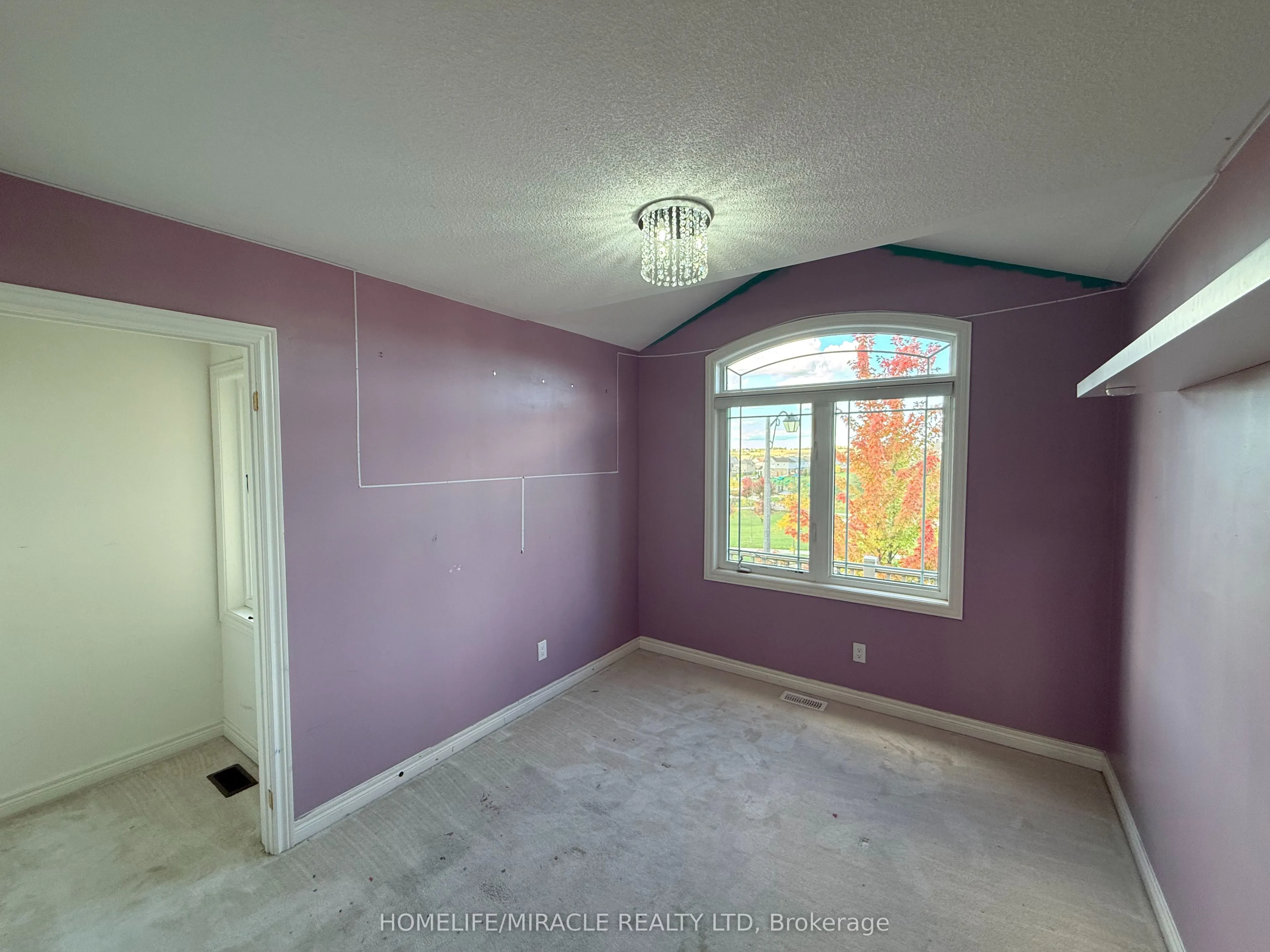 55 Treetops Boulevard
