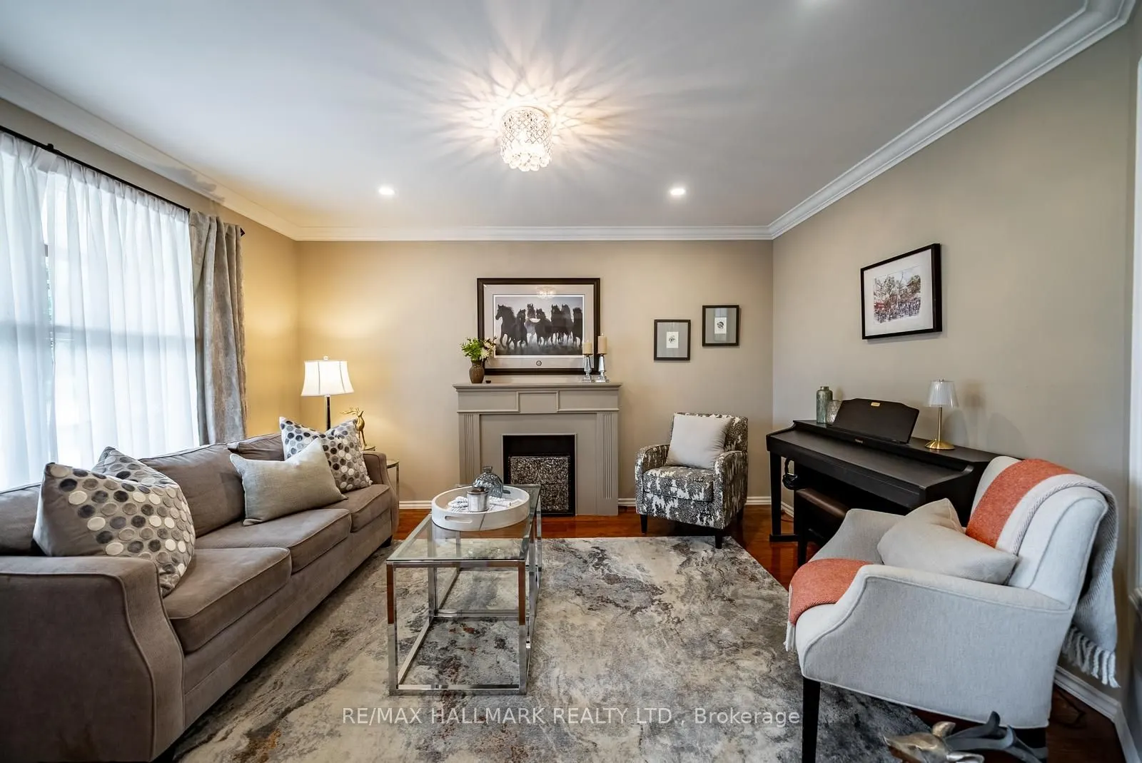 245 Cam Fella Boulevard