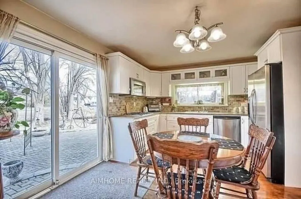 19 Shoreline Place #1