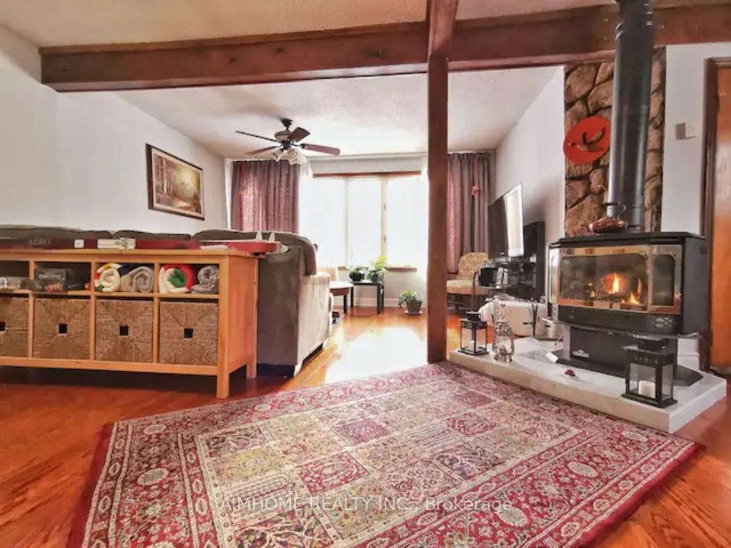 19 Shoreline Place #1