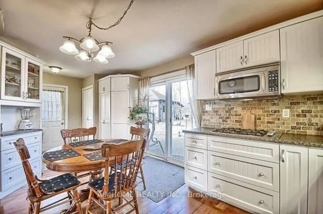 19 Shoreline Place #1