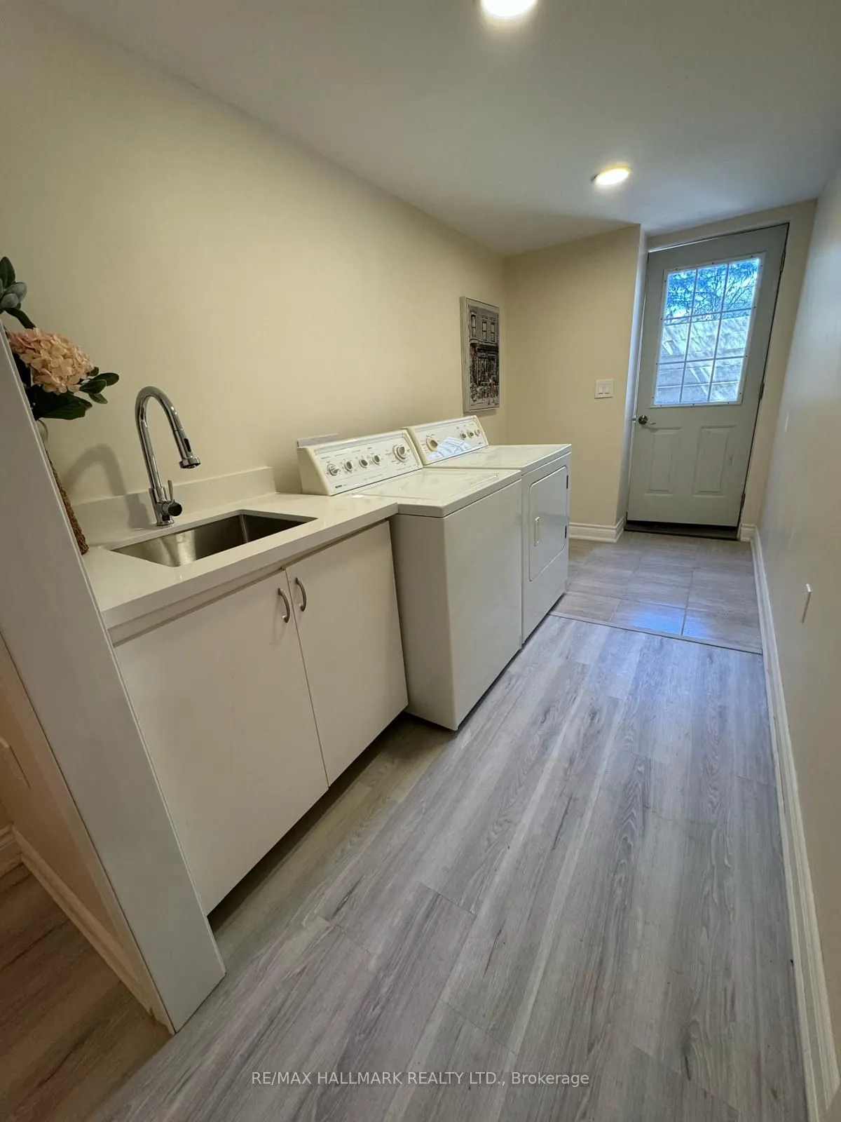 248 Crossland Gate #Room 2