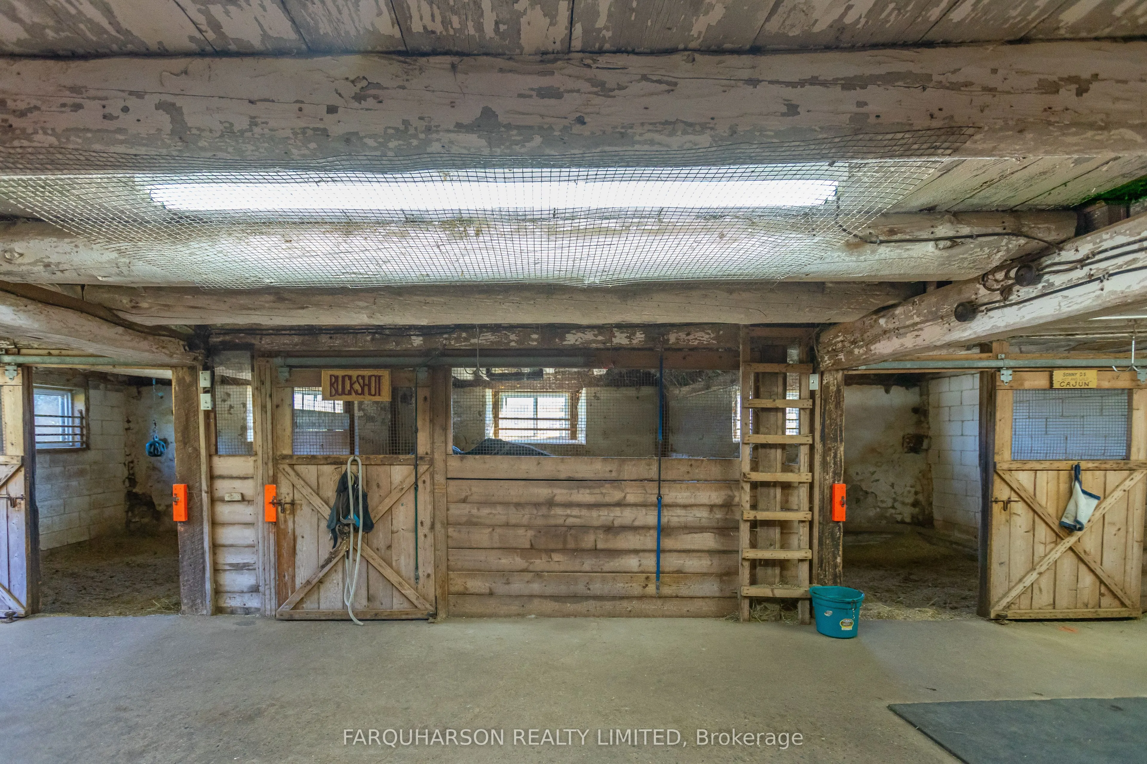 5550 7th Concession