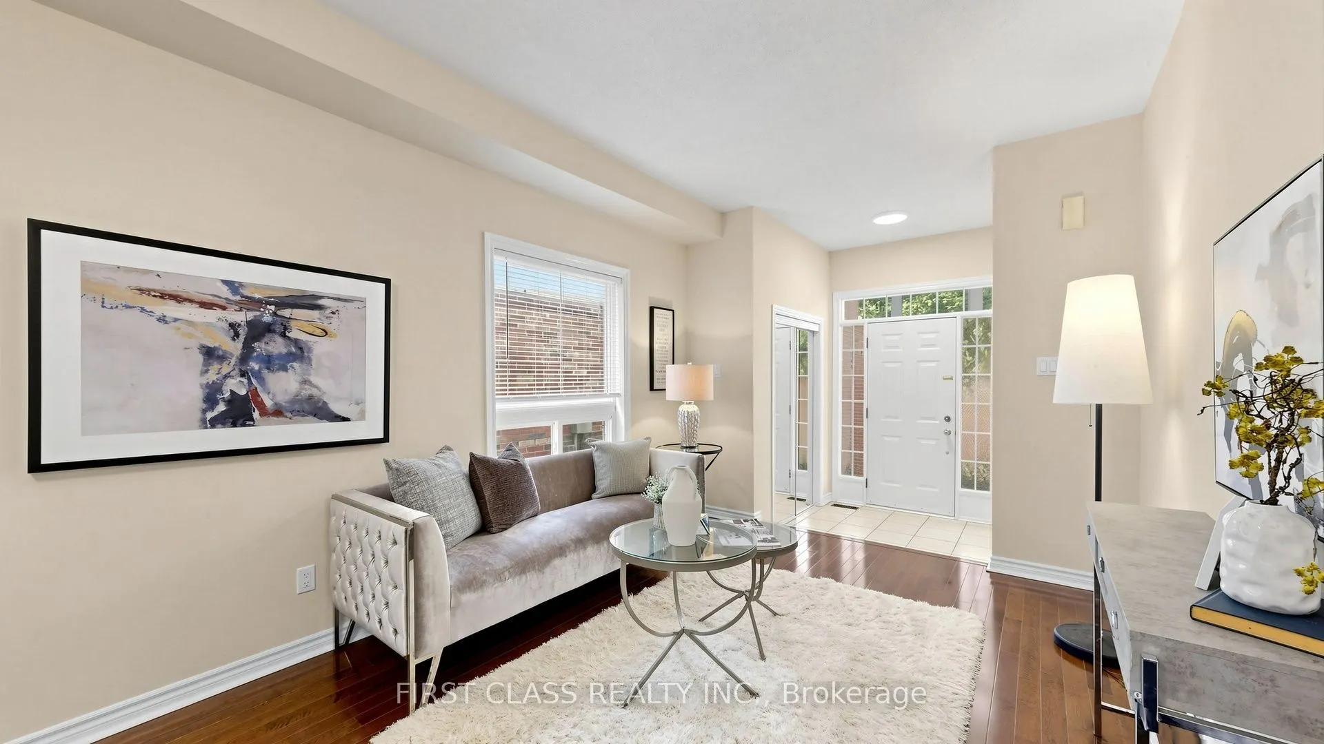 89 Castan Avenue