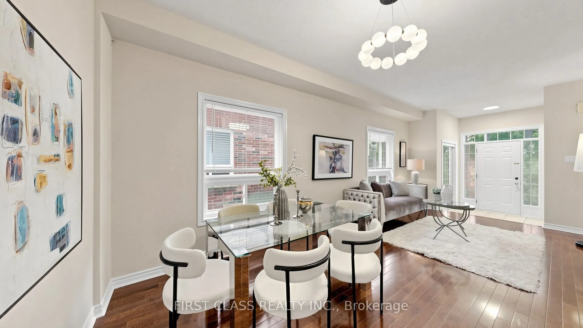 89 Castan Avenue