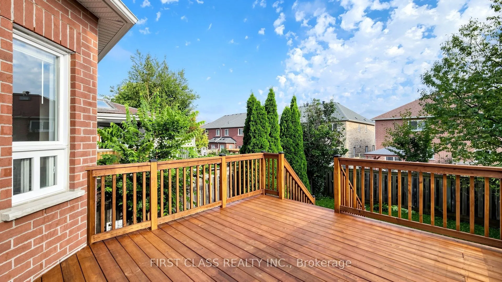 89 Castan Avenue