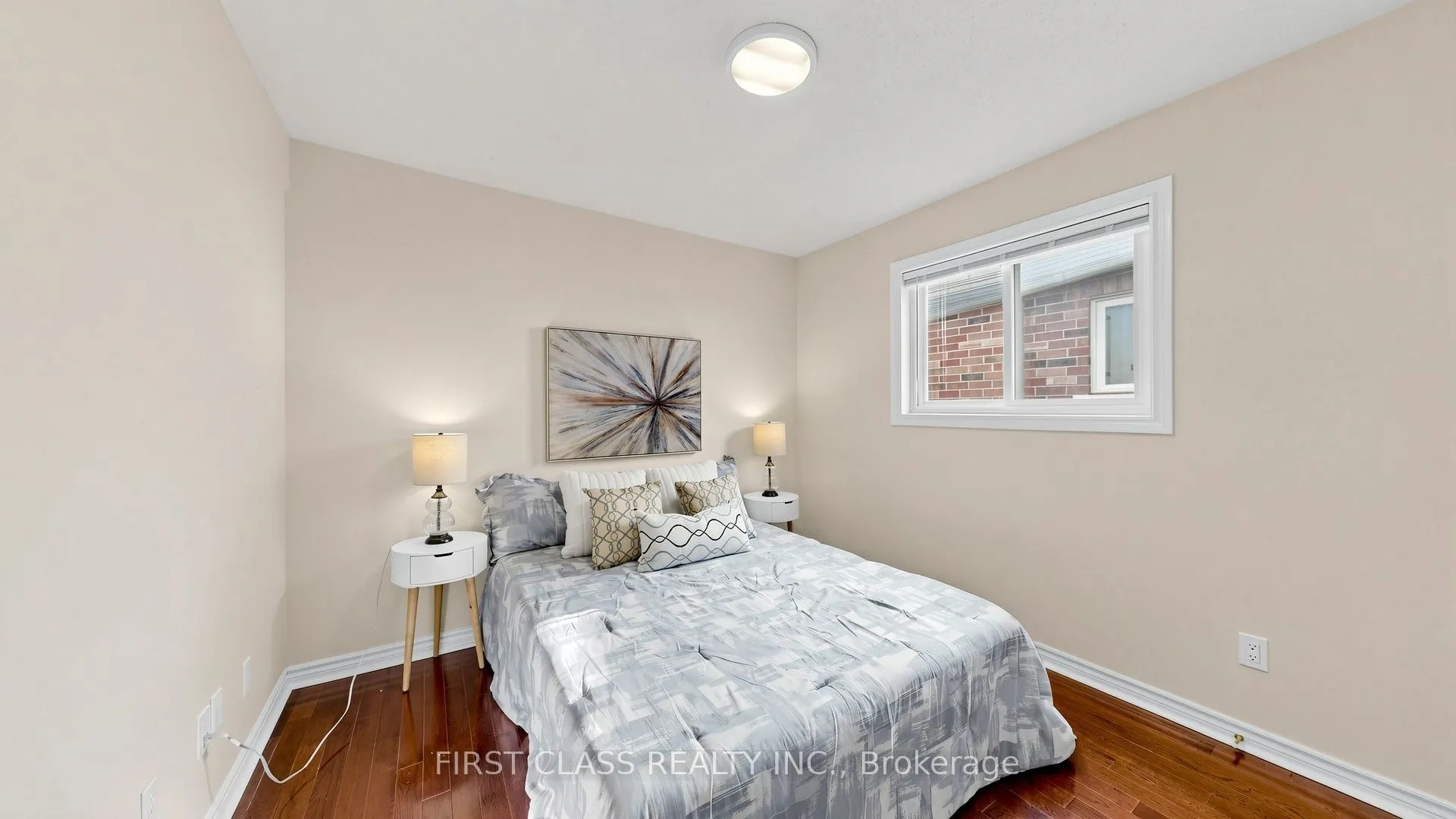 89 Castan Avenue