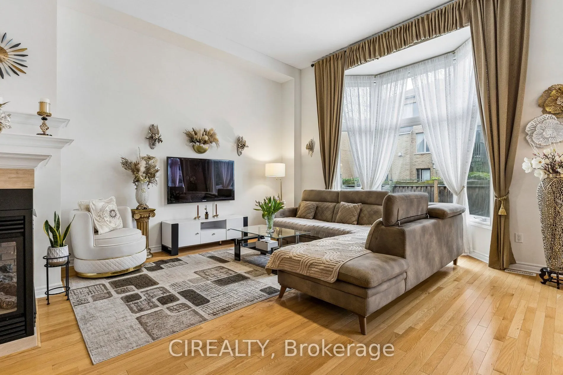 289 Chatfield Drive