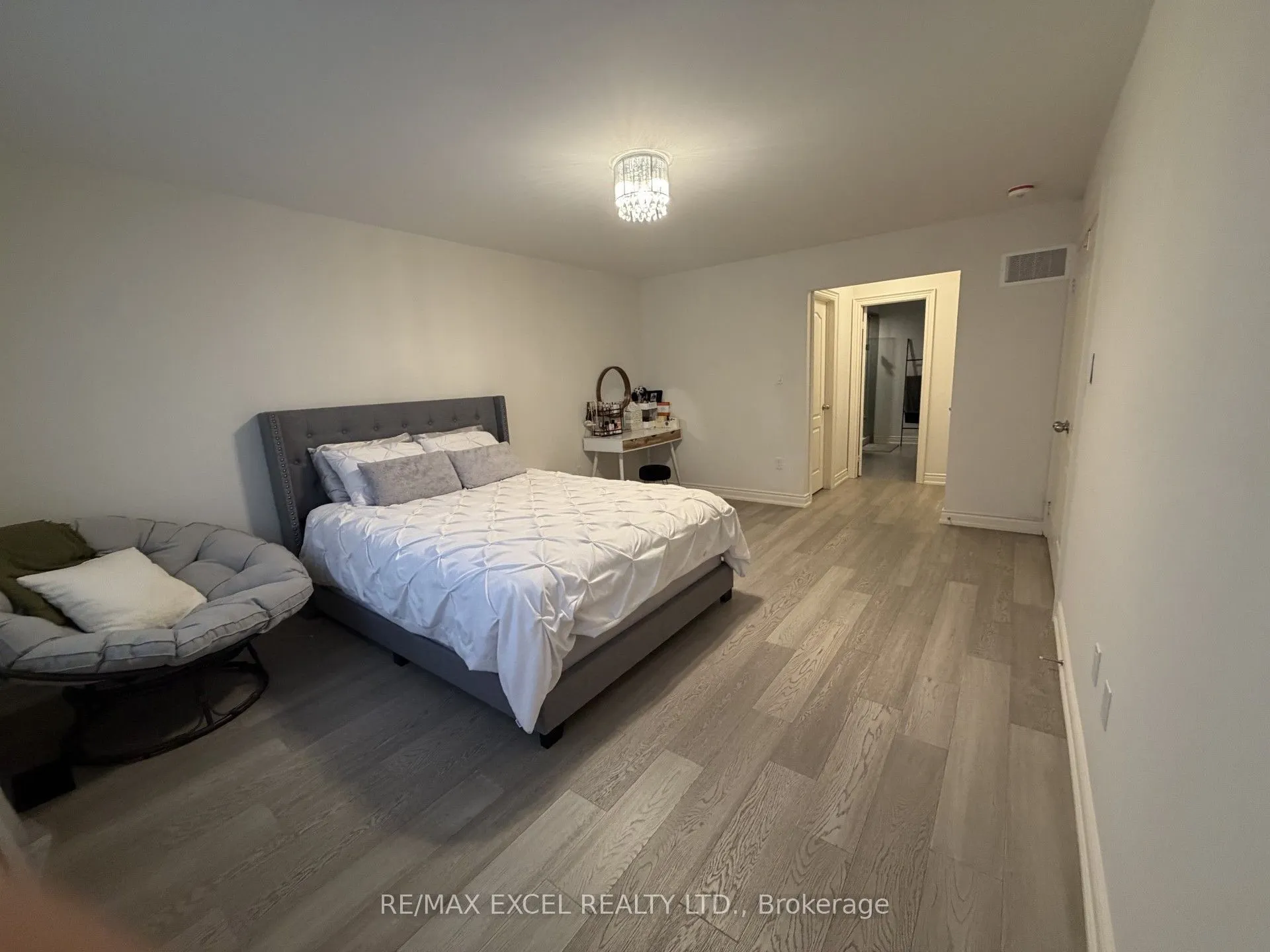 123 Fallharvest Way