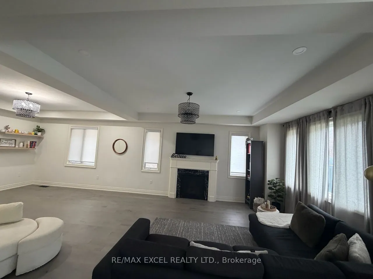 123 Fallharvest Way