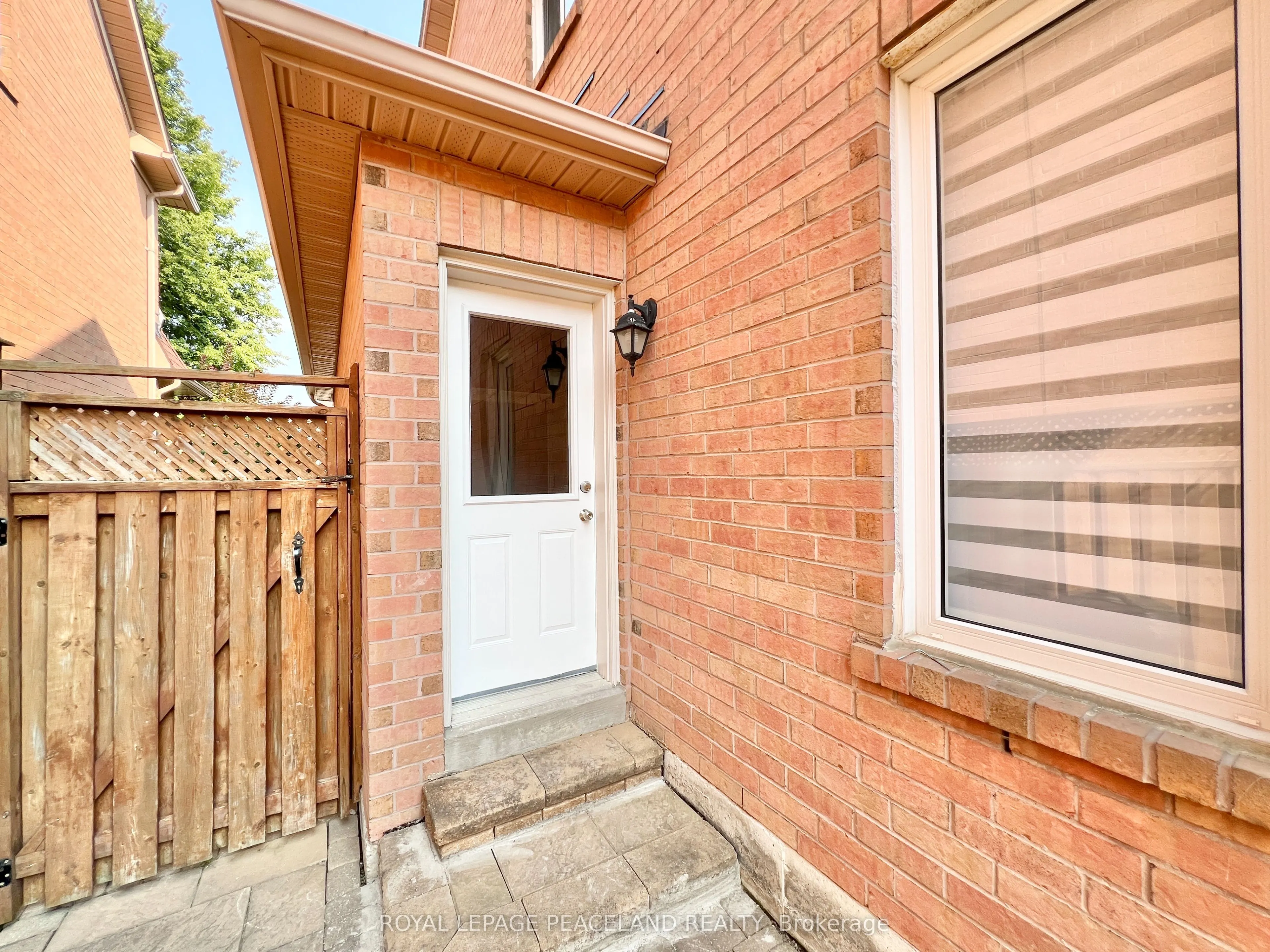 54 Treasure Road
