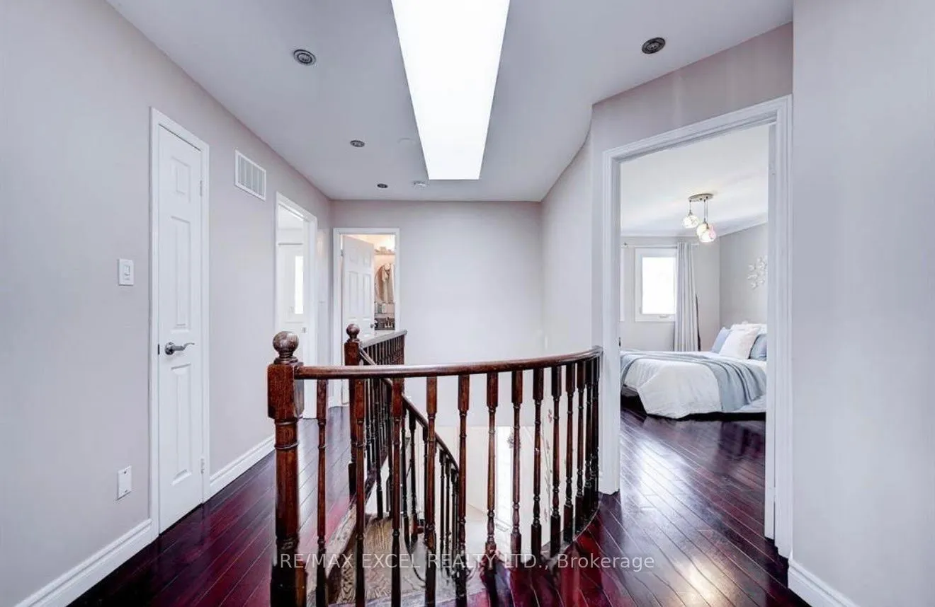 70 Weldrick Road E #Upper