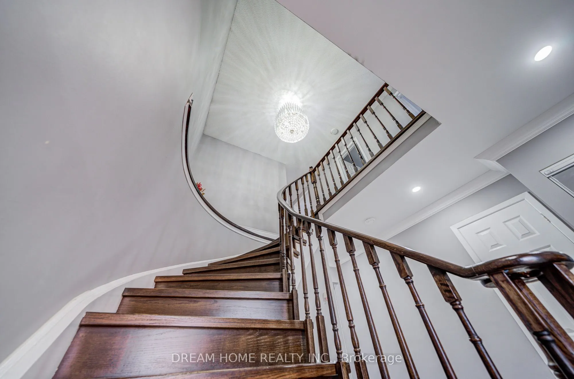 100 Douglas Haig Drive