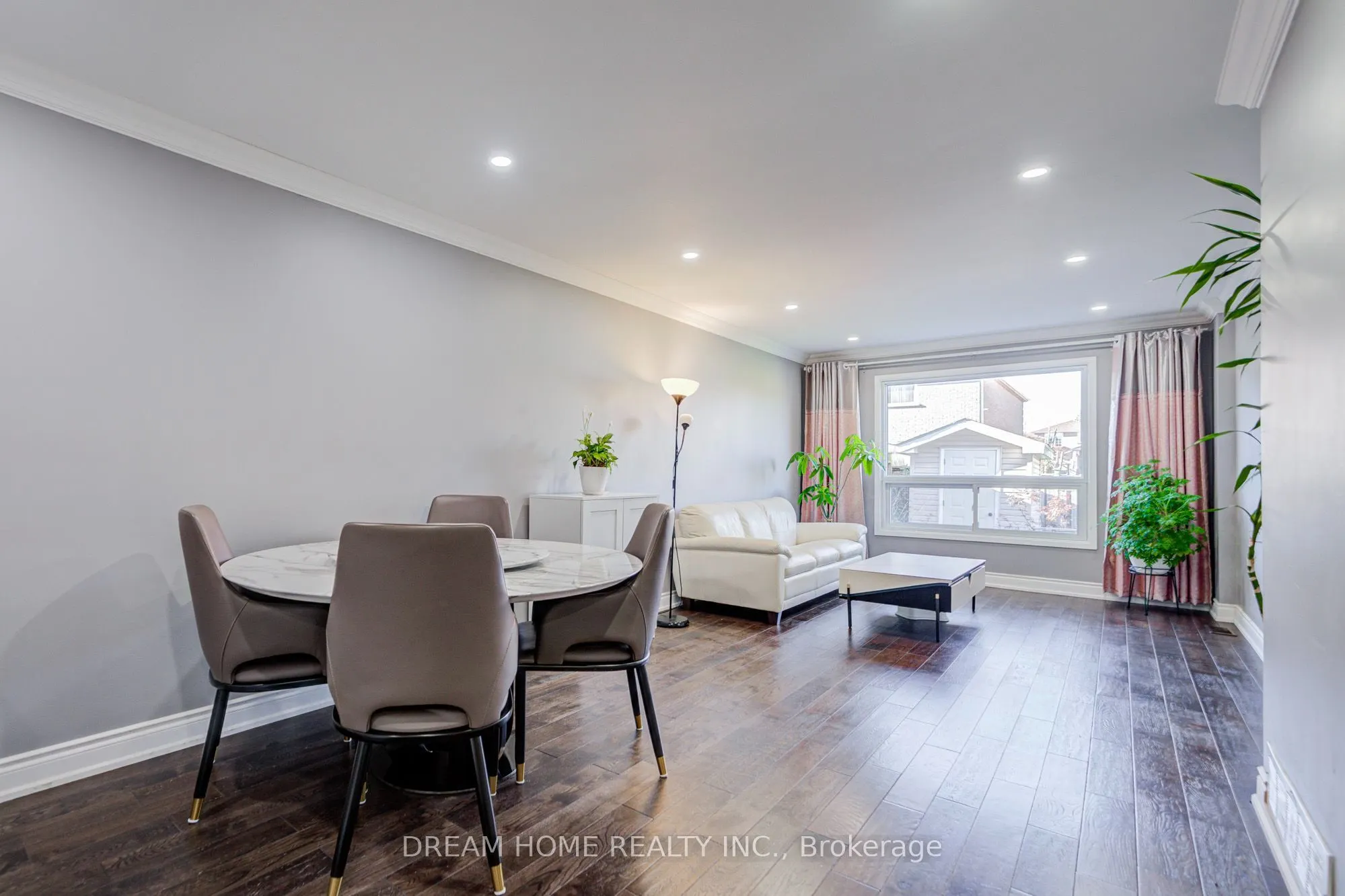 100 Douglas Haig Drive