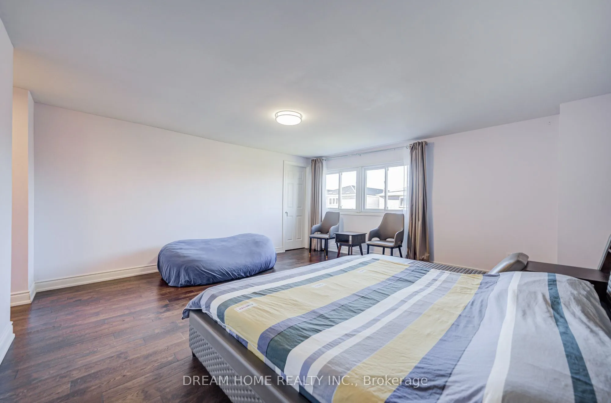 100 Douglas Haig Drive
