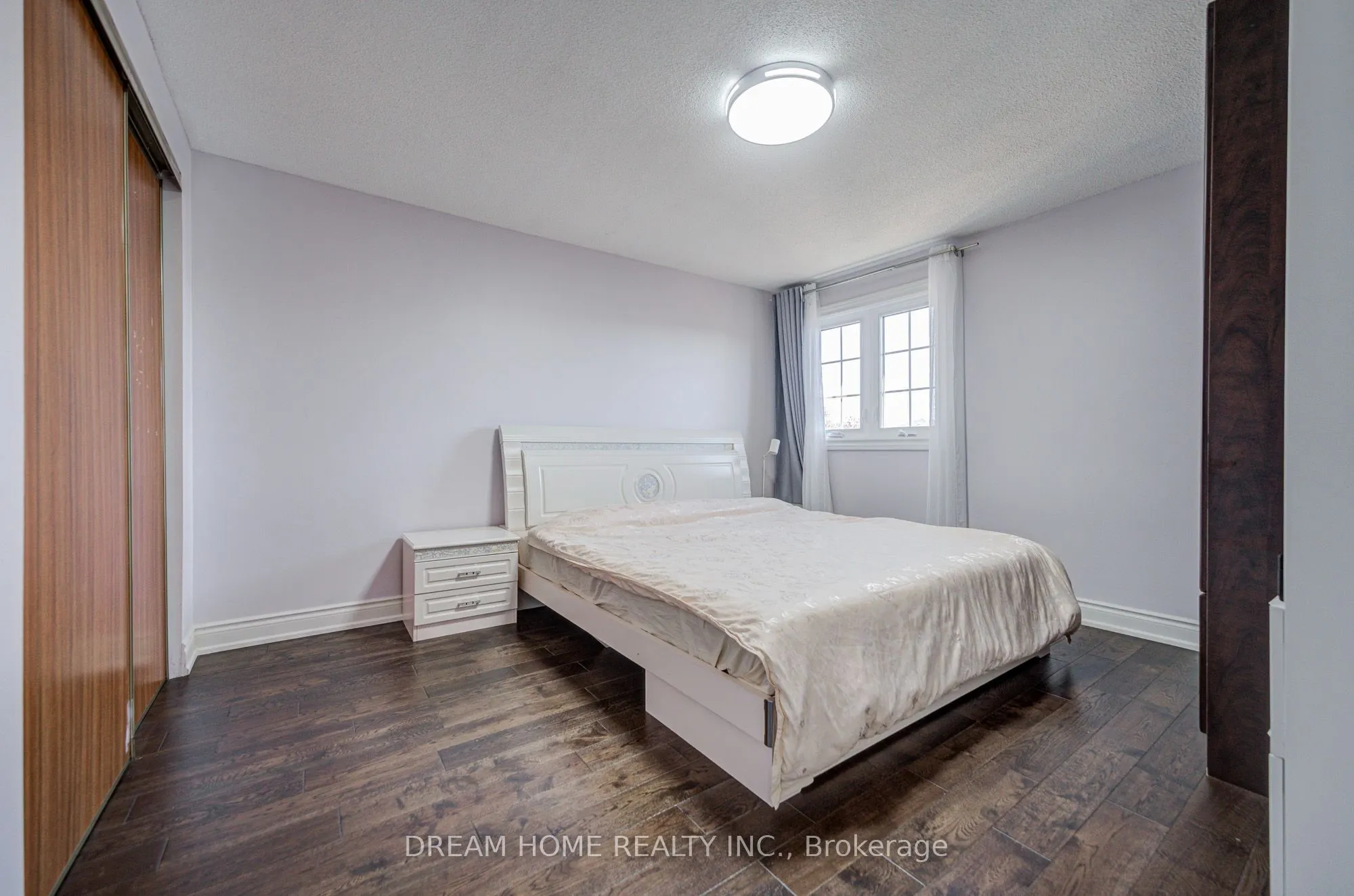 100 Douglas Haig Drive