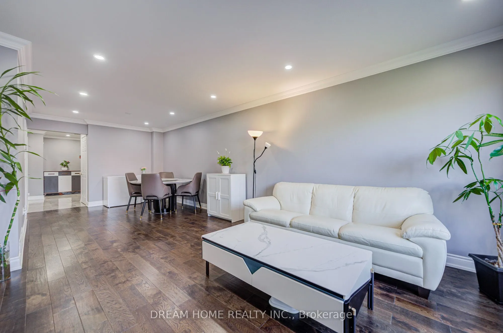 100 Douglas Haig Drive